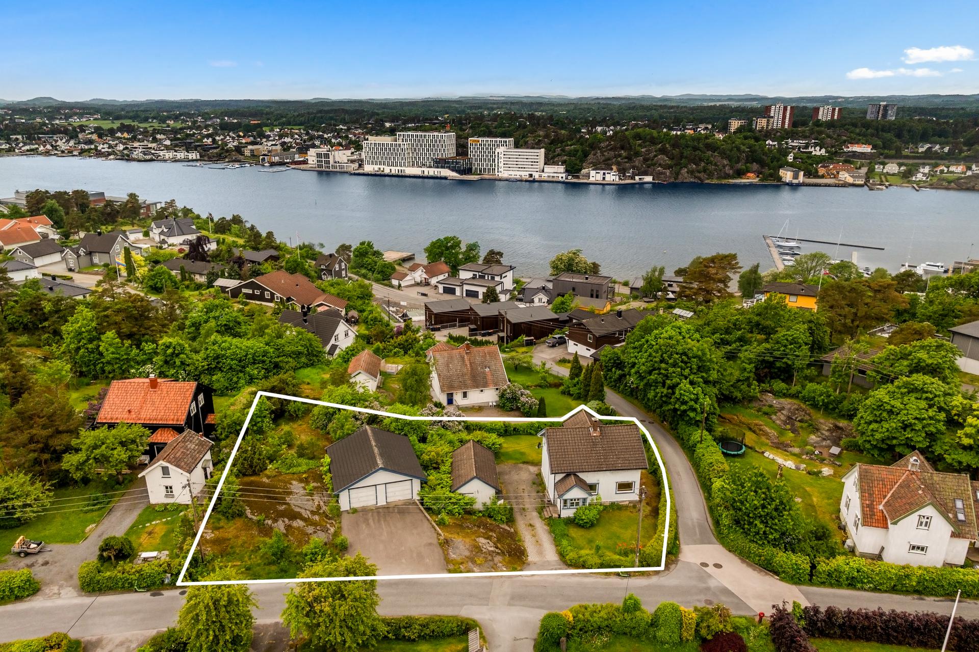 Velkommen til denne eneboligen! Foto: Karl Filip Kronstad. Bilde nummer 1 av 3