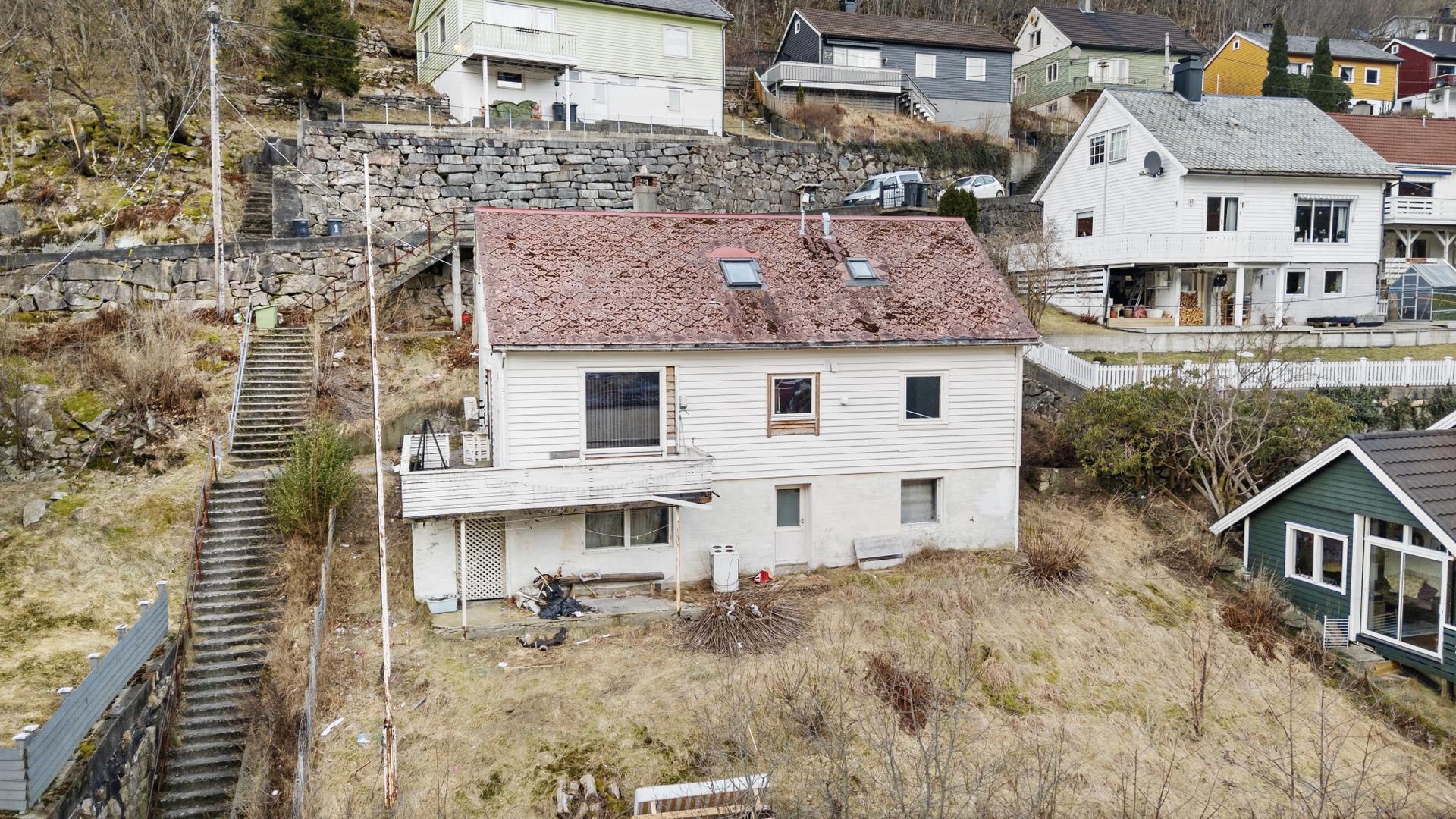 Bakkevegen 4 v/EiendomsMegler1 - Foto levert av Photoevent. Bilde nummer 1 av 3