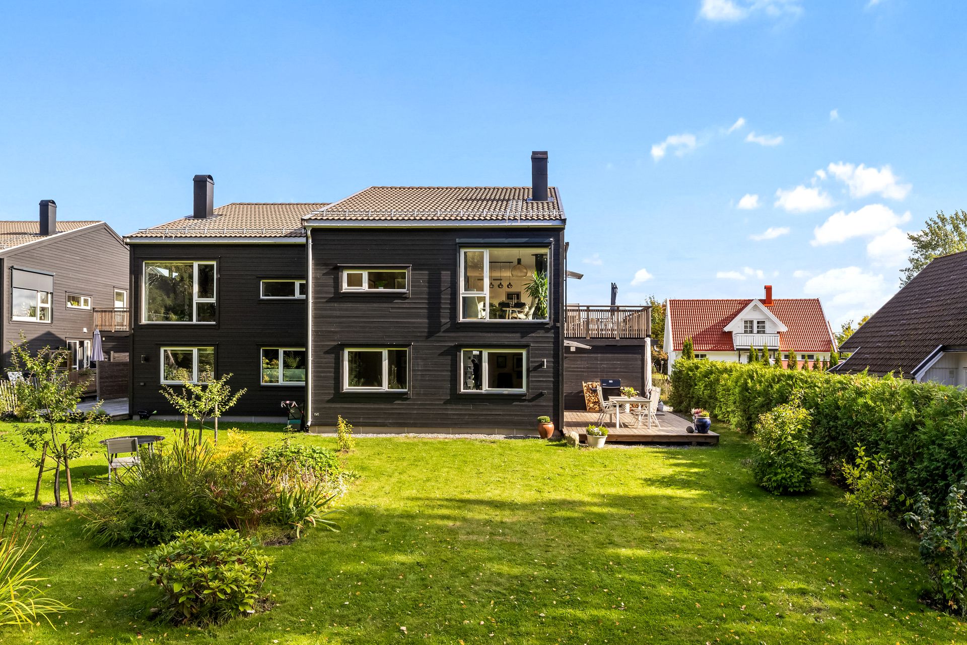 Velkommen til Brekkeveien 51D! Foto: FotoEtcetera. Bilde nummer 1 av 3