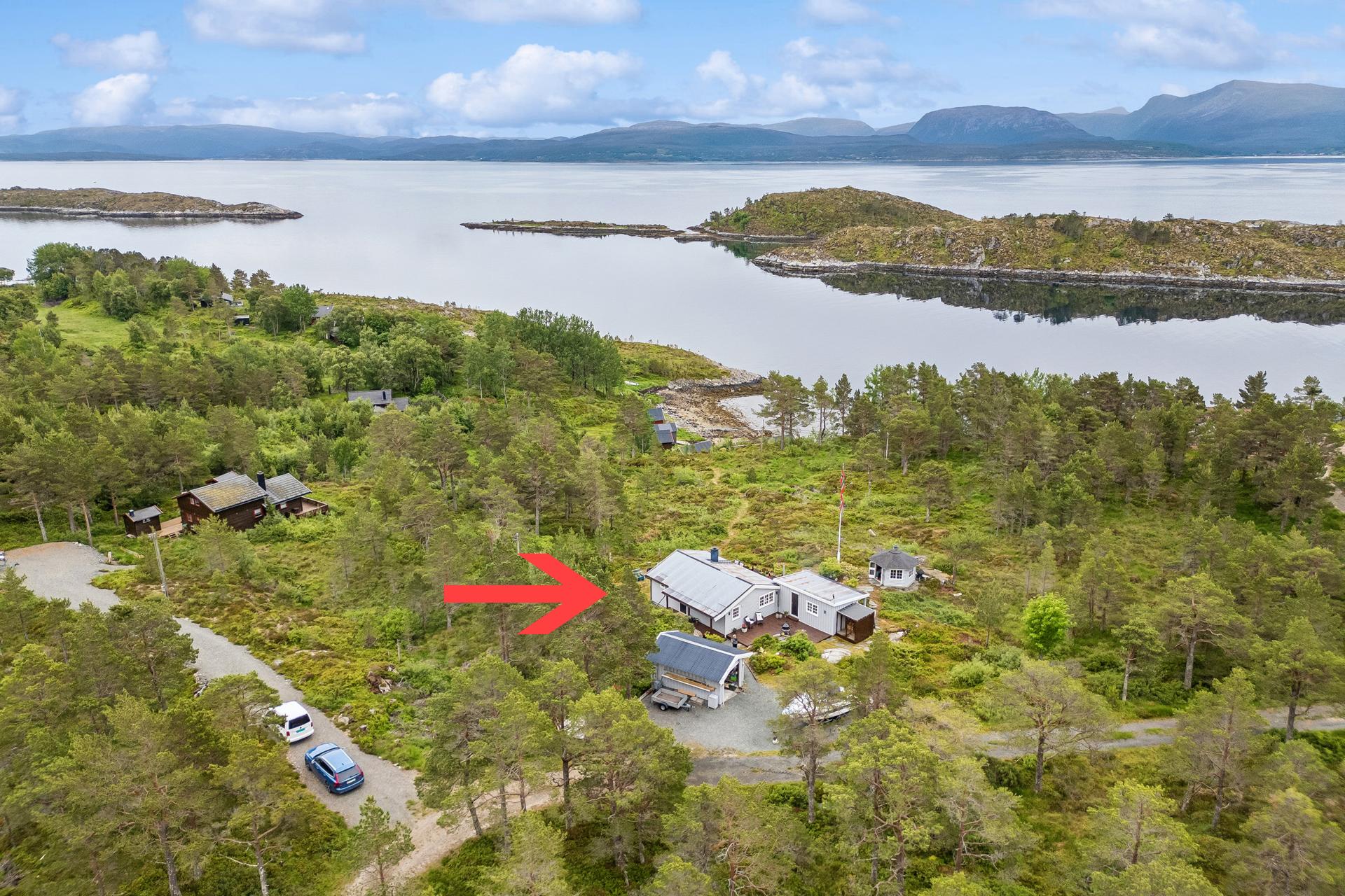 Innholdsrik fritidseiendom i naturskjønne omgivelser . Bilde nummer 2 av 3