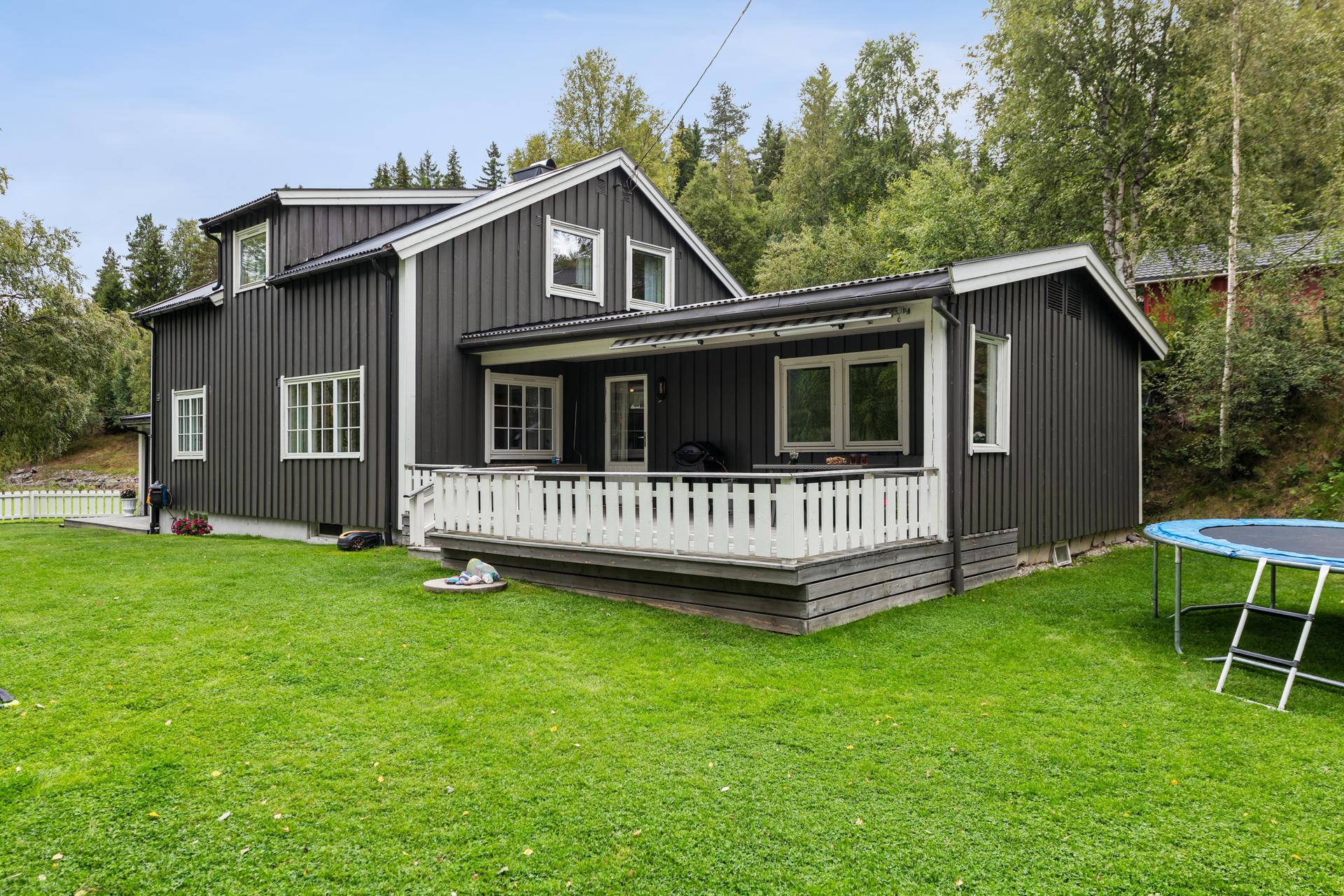 Velkommen til Flendalsvegen 132! Foto: Johan Anderson, for EFKT Norge. Bilde nummer 1 av 3