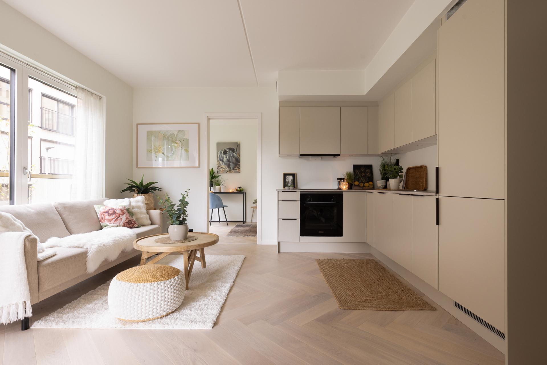 Velkommen til Moerveien 7C presentert av Marius Inderhaug Østby! Foto: Carina Heier i Studio Oslo.. Bilde nummer 1 av 3