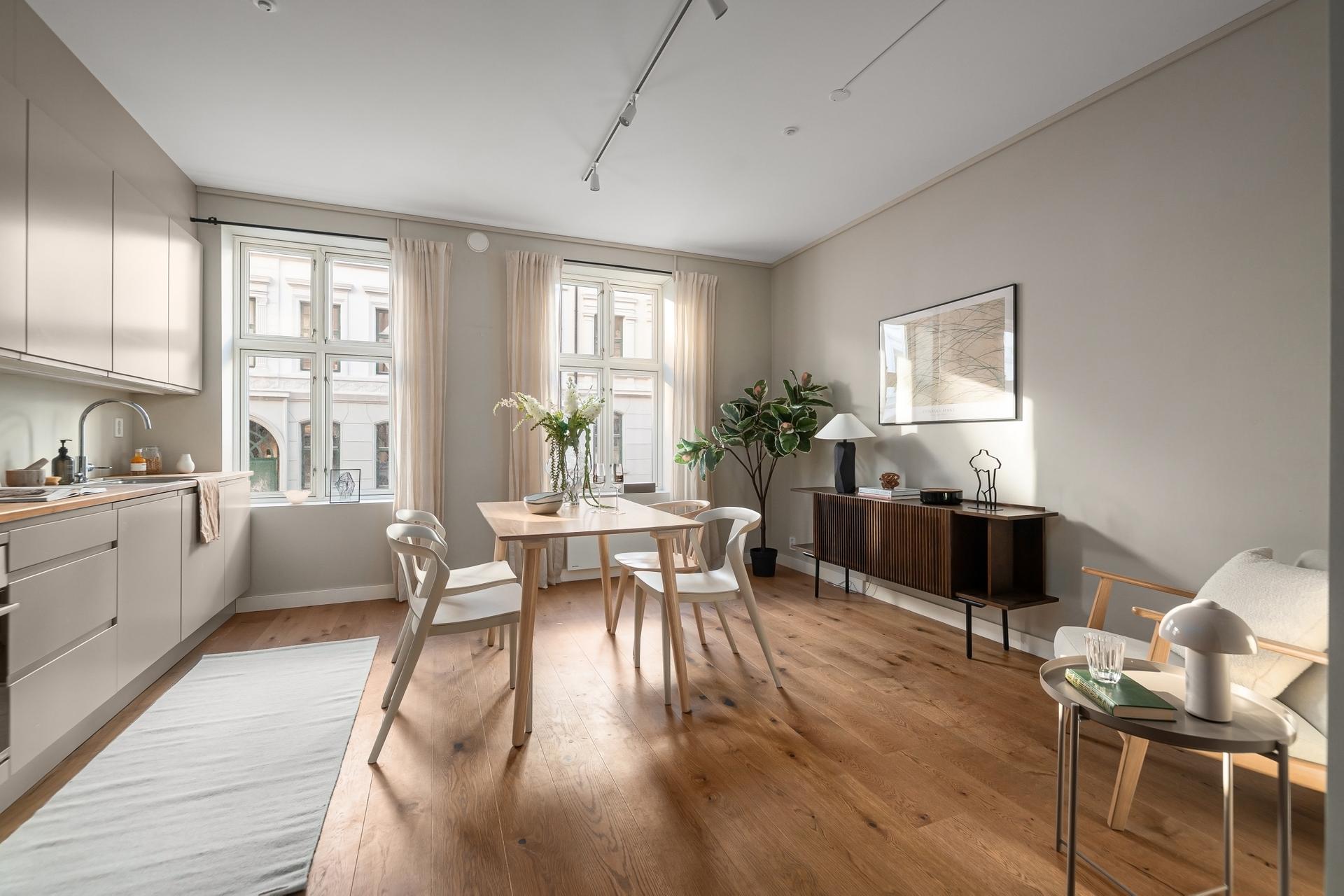 Velkommen til Kirkegårdsgata 1C. Foto: Lasse Lerdahl.. Bilde nummer 1 av 3