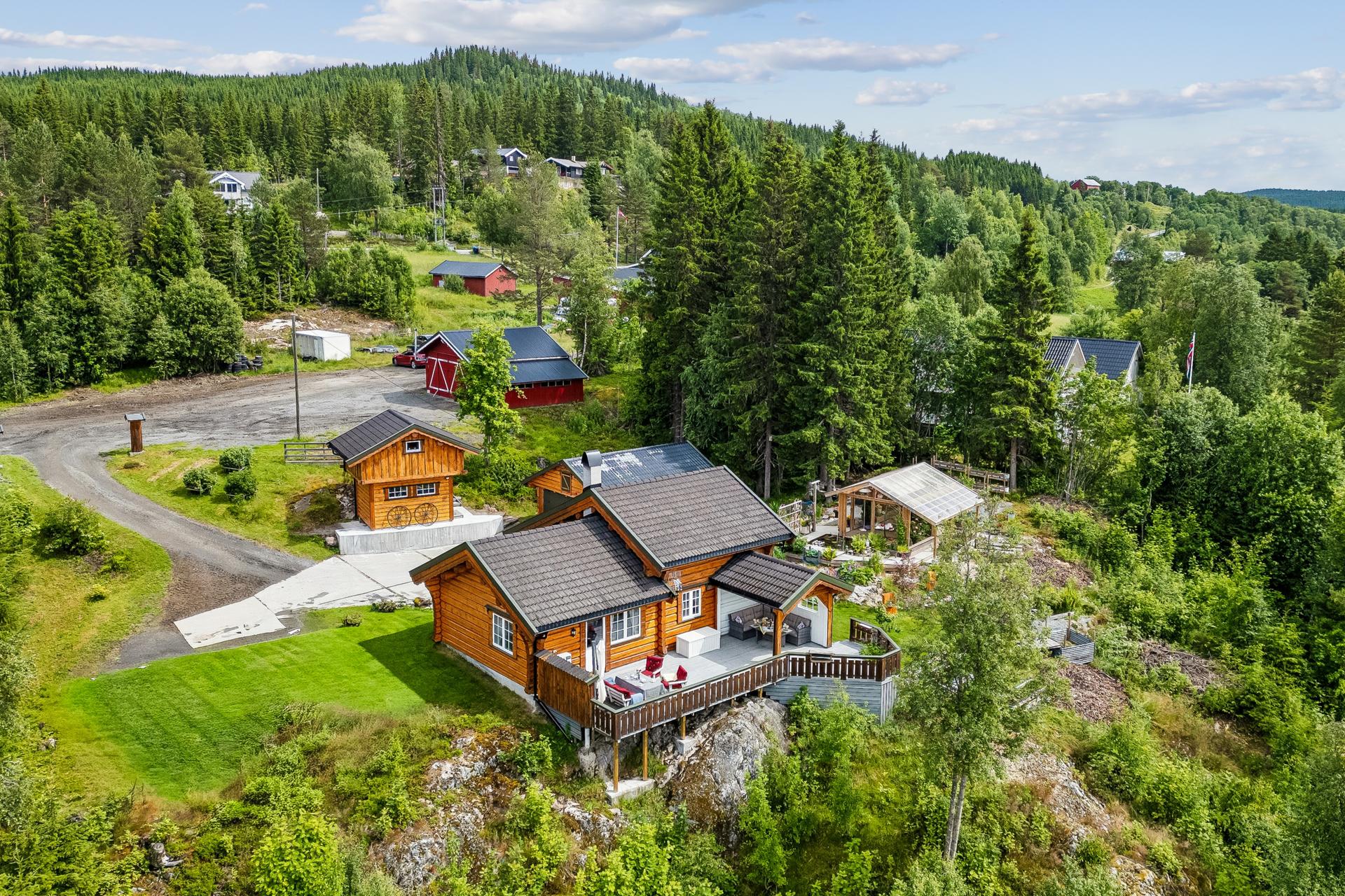 Velkommen til Landåsvegen 849 Foto: Elde Bonfelde-Lapina/EFKT Norge AS. Bilde nummer 1 av 3