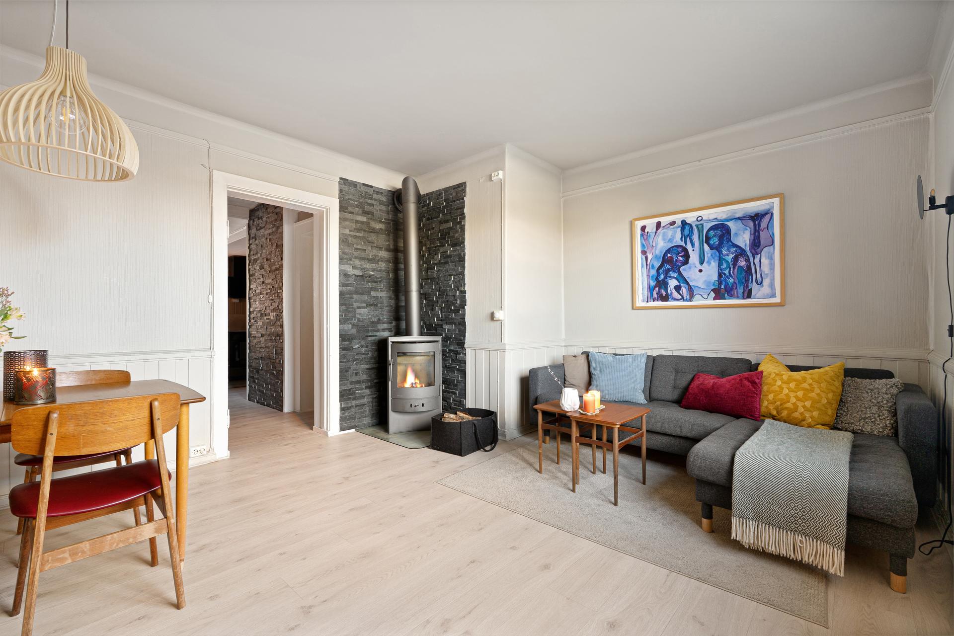 EiendomsMegler 1 v/Peder Bjørnstad har gleden av å presentere Ulstadløkkveien 14! Foto: Krokstad&Nervik.. Bilde nummer 1 av 3