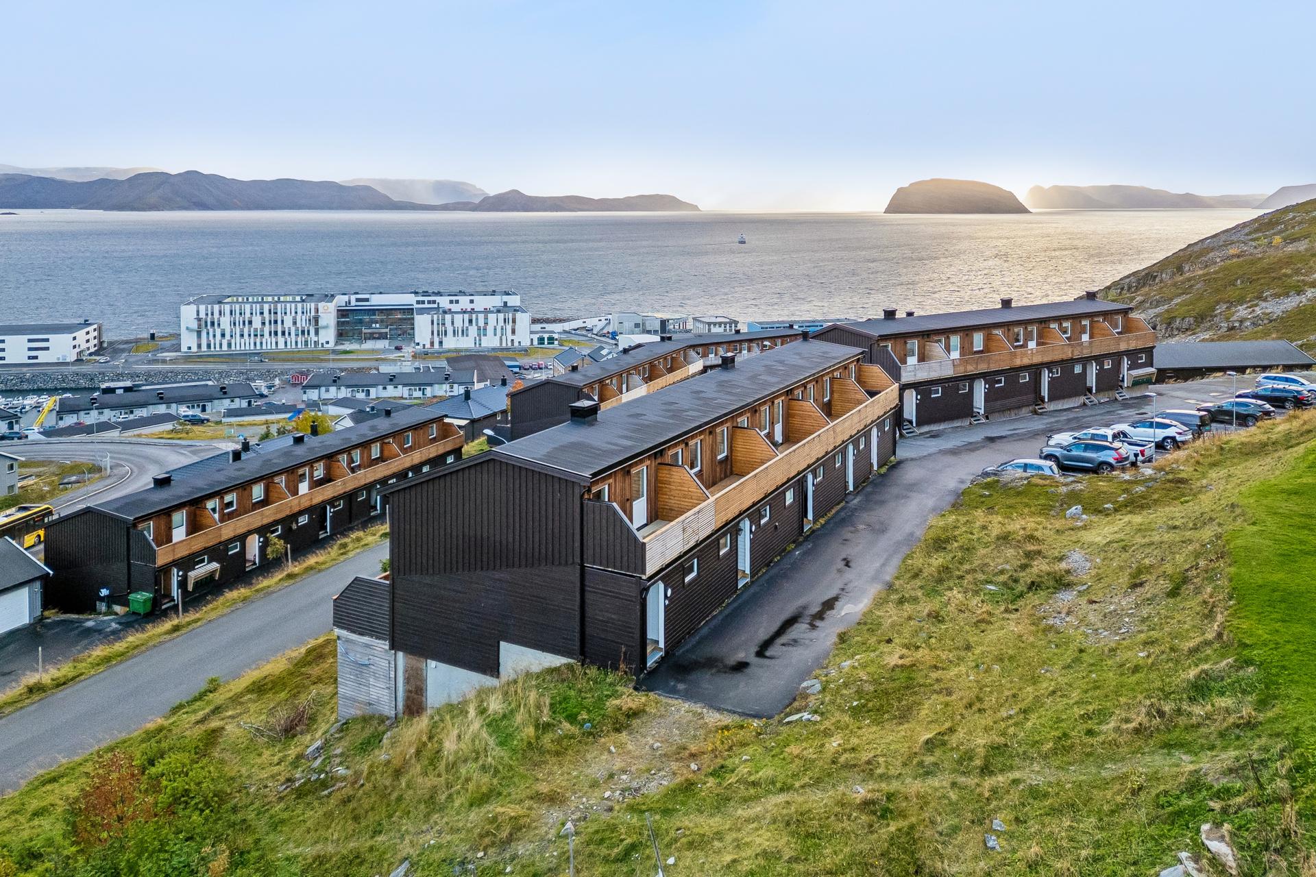 Velkommen til Måsøyveien 1 D! Foto: EFKT. Bilde nummer 1 av 3