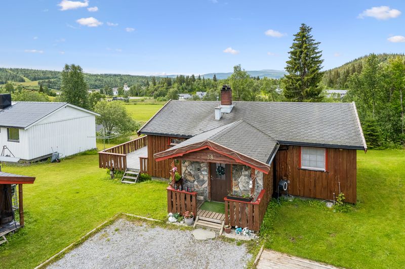 Dergaveien 38