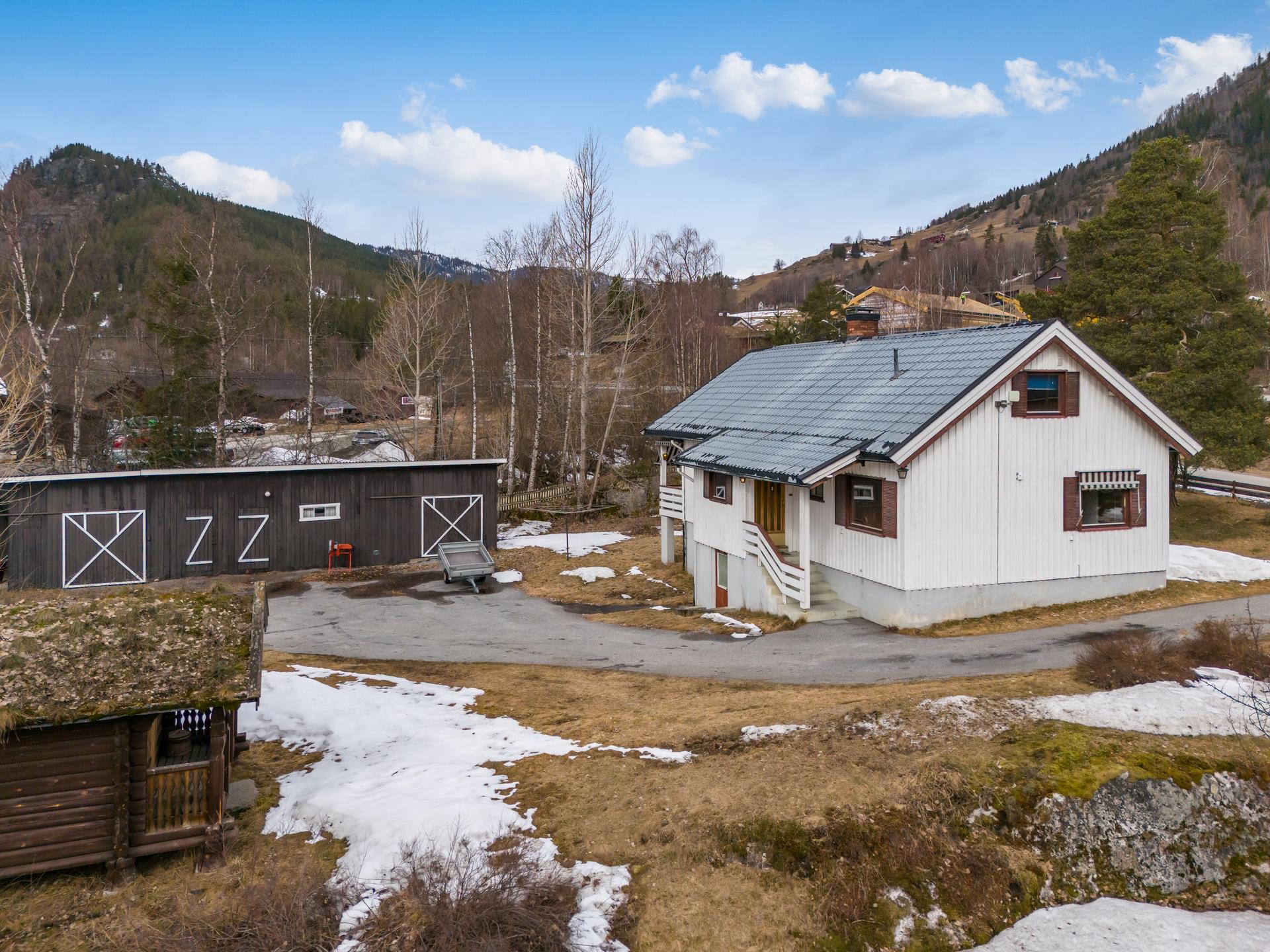 Velkommen til Ylivegen 6! Foto: Terje Bjørnsen. Bilde nummer 2 av 3
