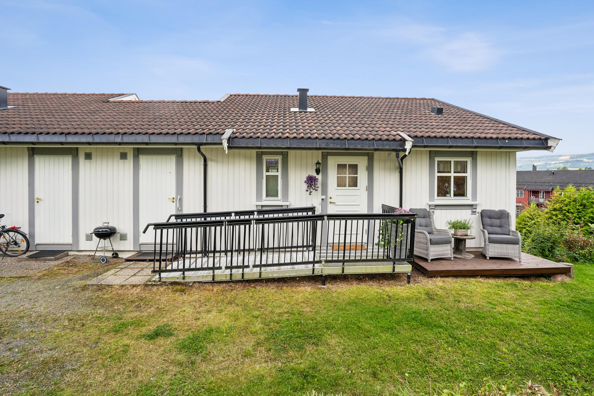En praktisk og lettstelt leilighet med alt på ett plan. . Bilde nummer 2 av 3