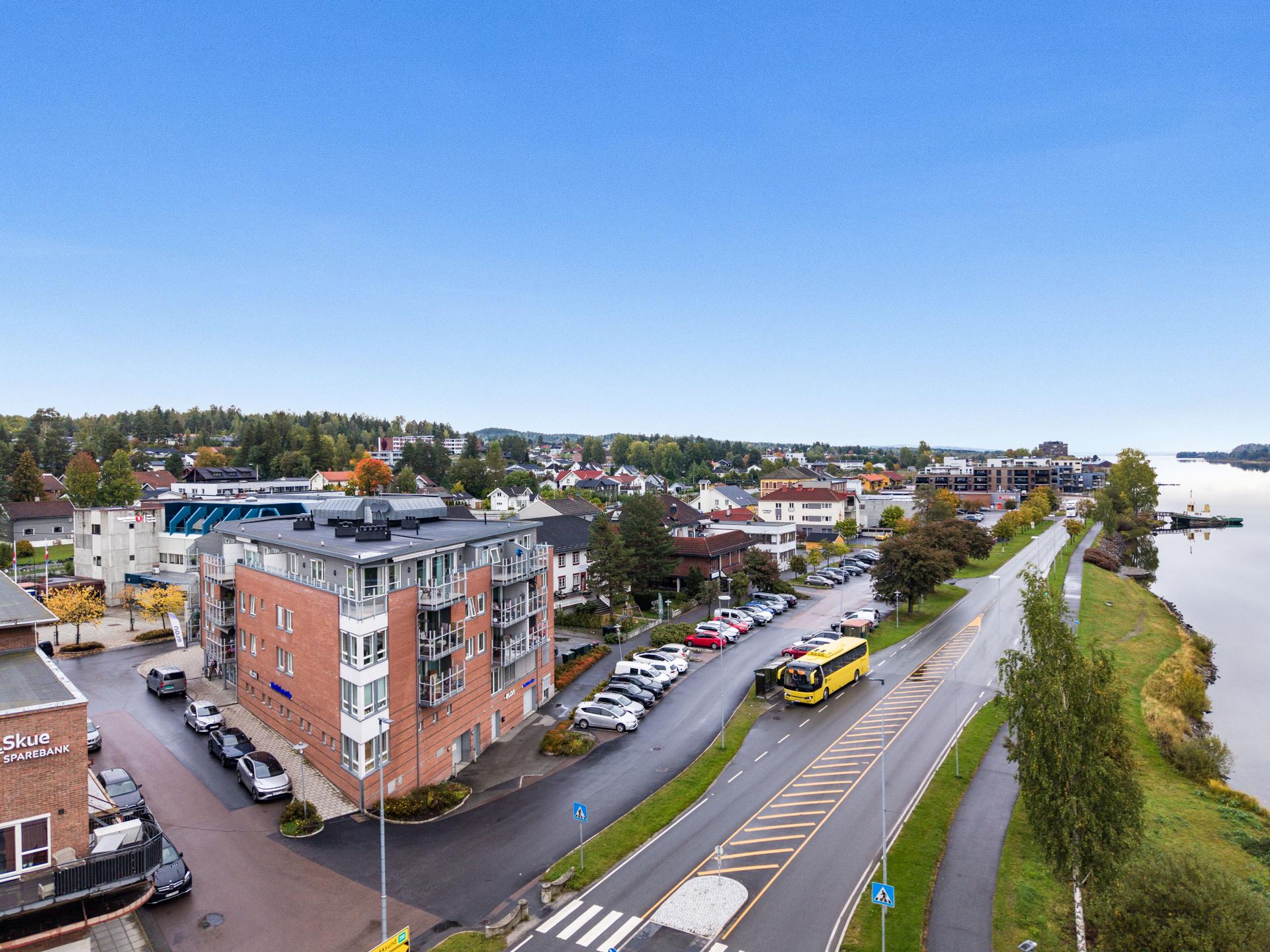 Velkommen til Vikersundgata 24. Foto: Viken Fototjenester v/ Eirik Andersen.. Bilde nummer 1 av 3
