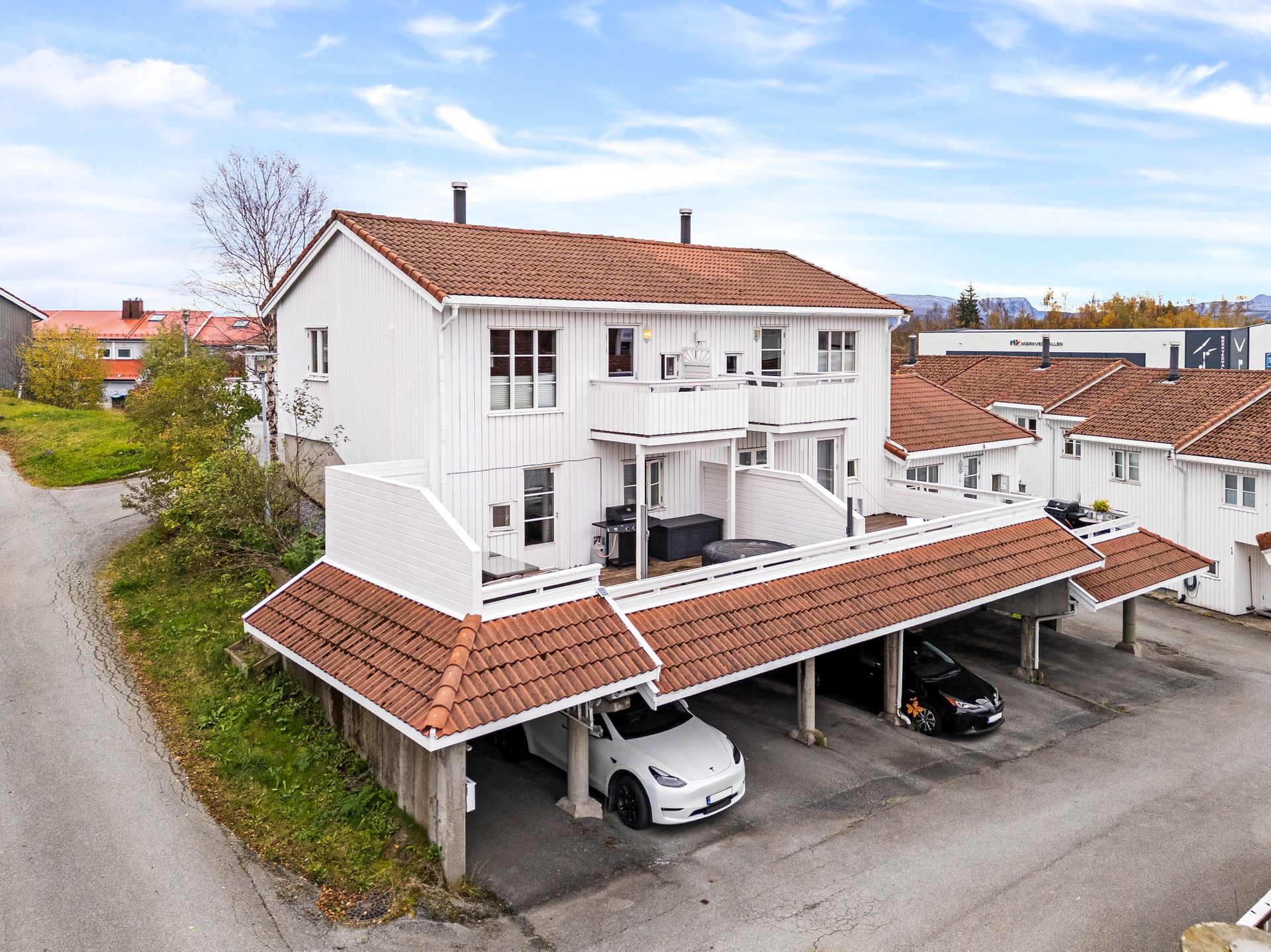 Velkommen til Lirypeveien 10 - (Foto: LEEL Media). Bilde nummer 1 av 3