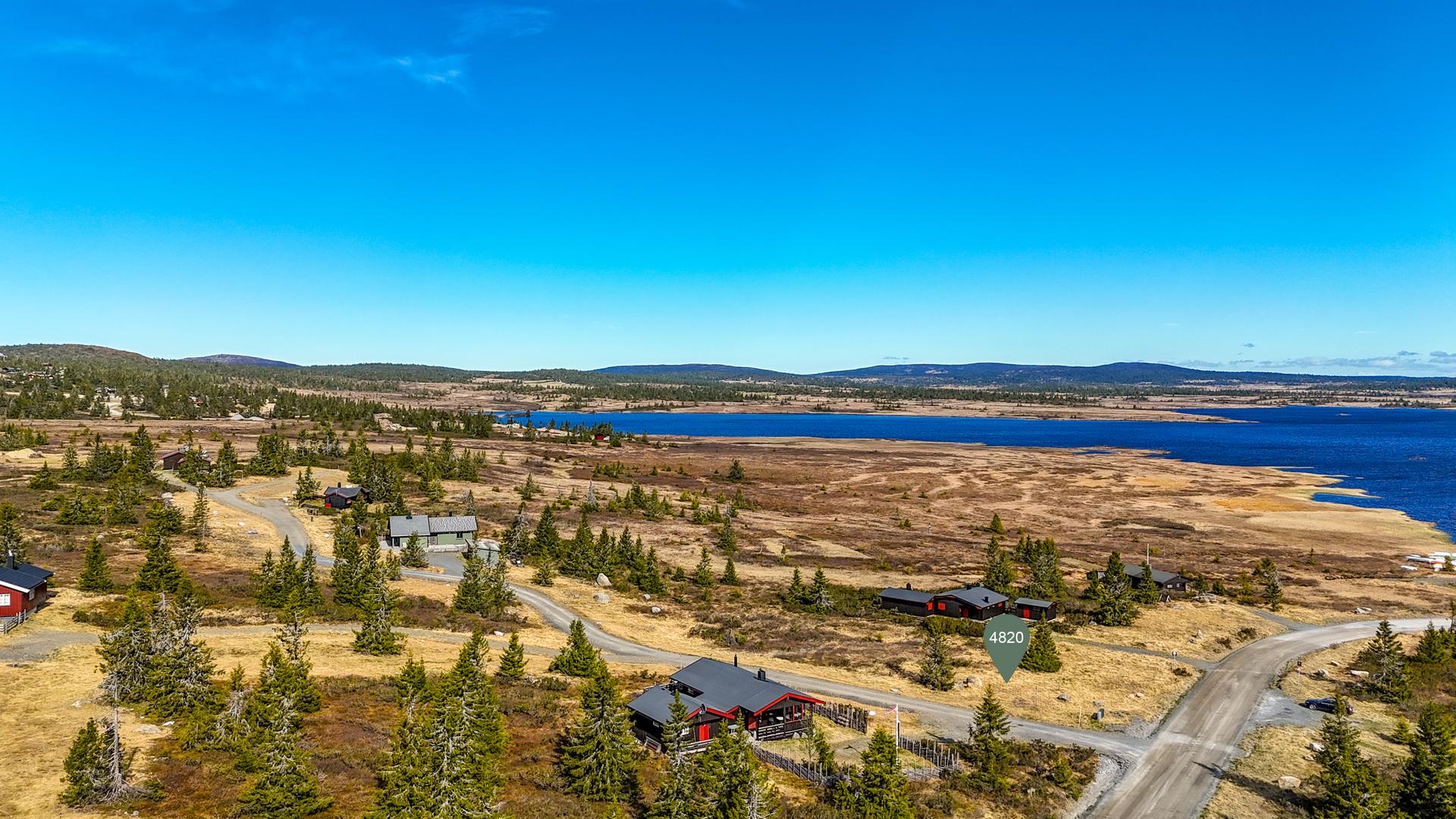 Velkommen til Sjusjøen-Pihl 4820!. Bilde nummer 1 av 3