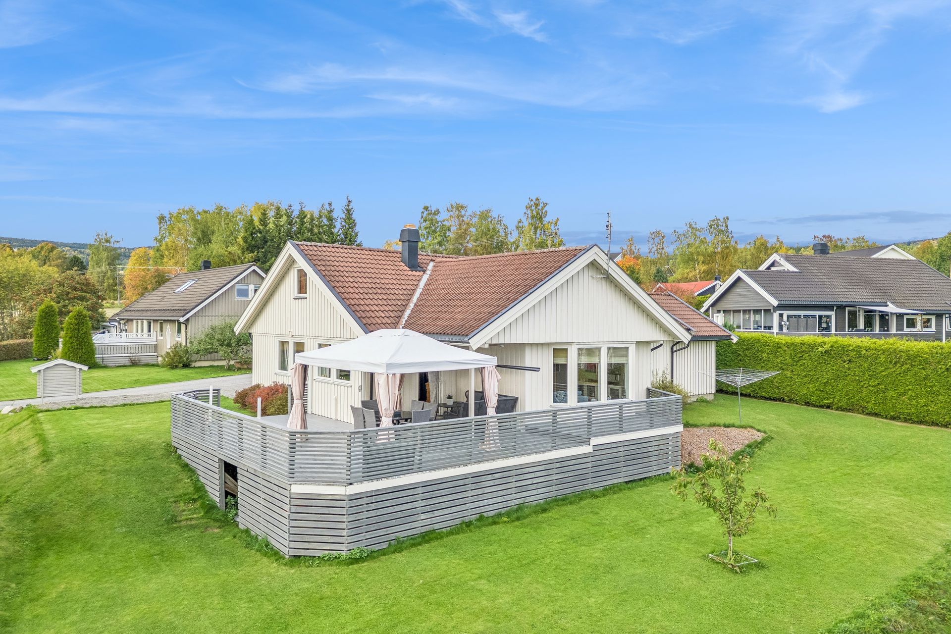 Velkommen til Åbakken 7! Foto: Siv Lillevik fro EFKT. Bilde nummer 1 av 3
