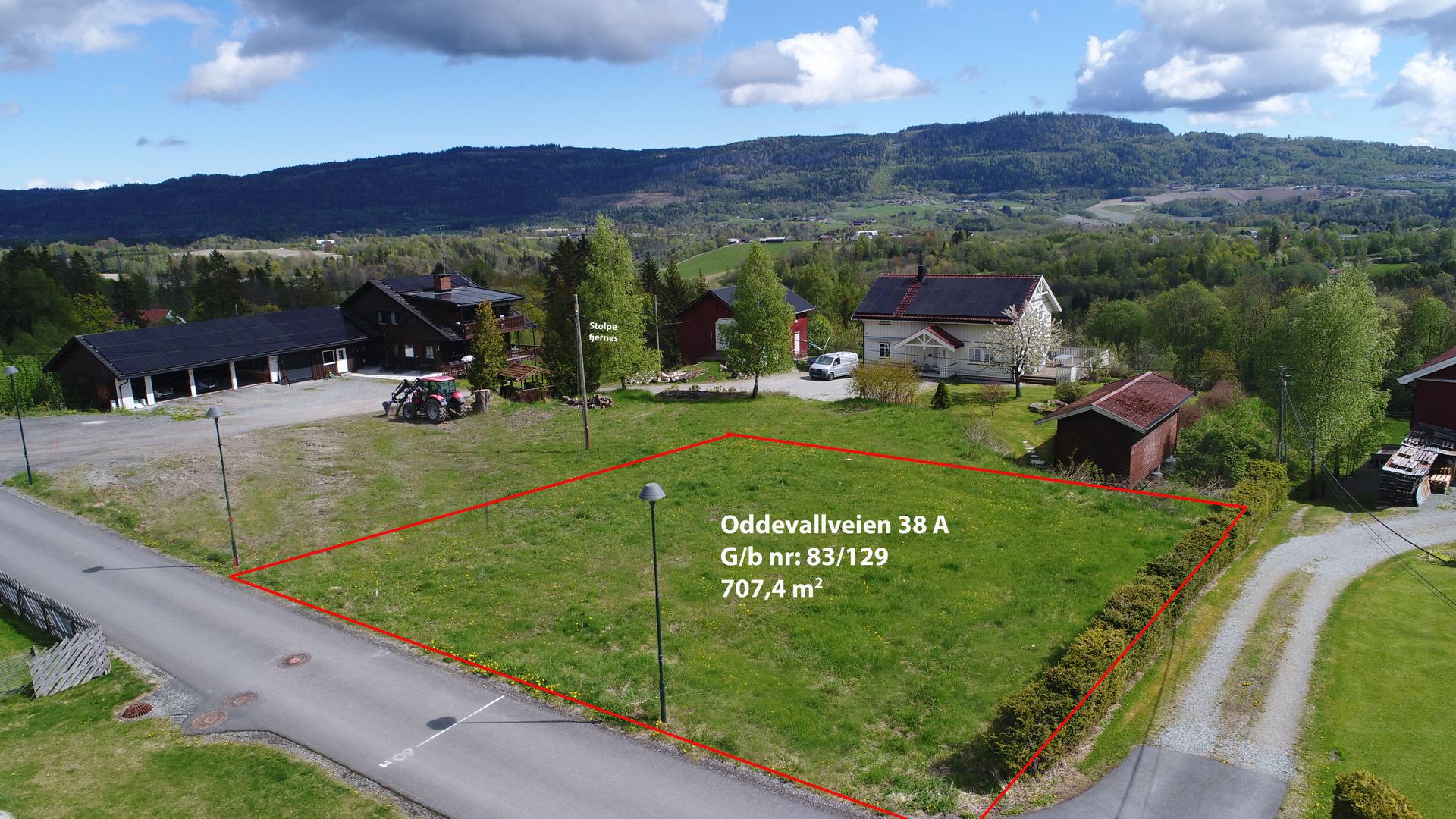 Velkommen til Oddevallveien 38A! Foto: Selger. Bilde nummer 1 av 3