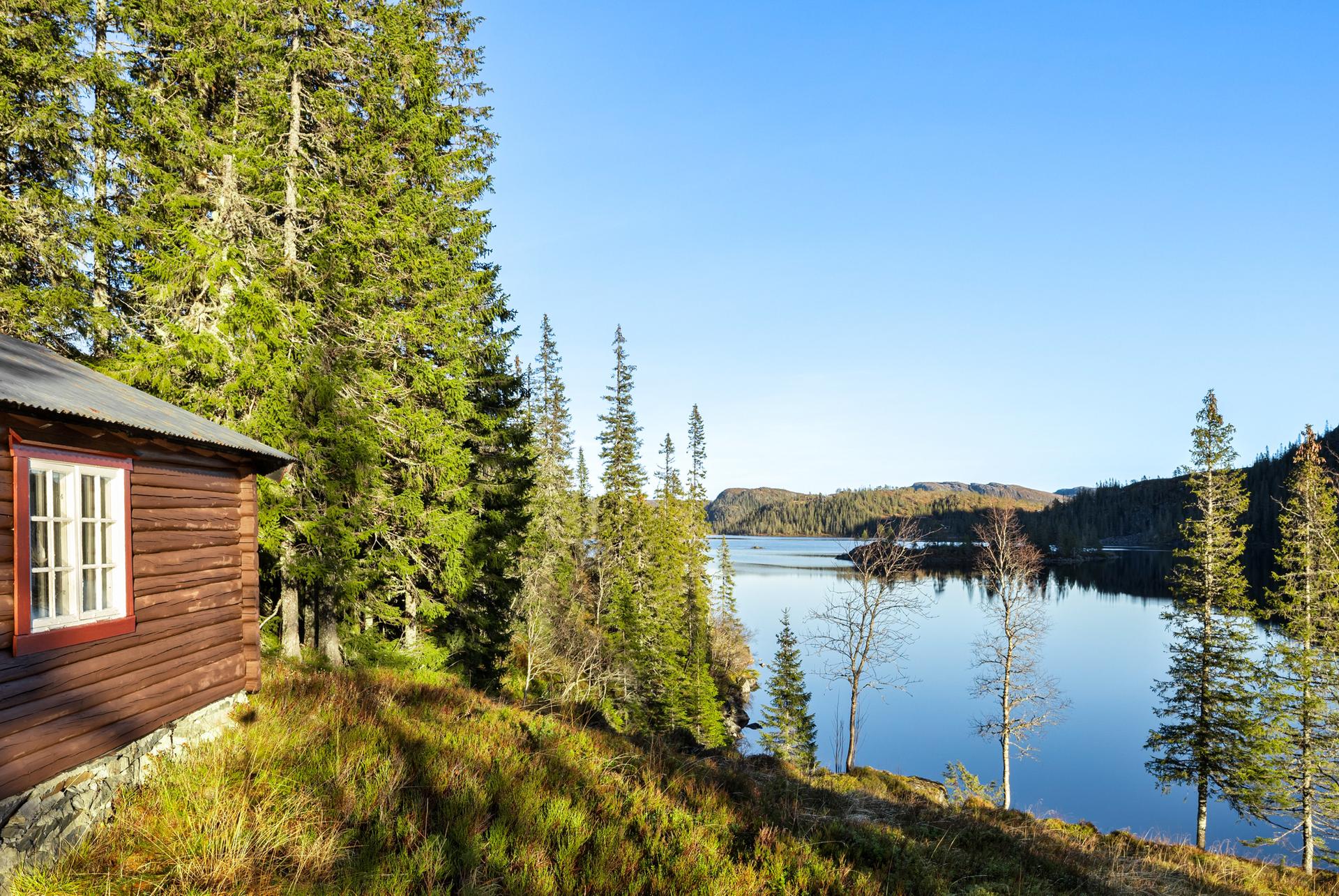 EiendomsMegler 1 v/Henrik Fjær Tausvik har gleden av å presentere Vestervatnet 17! Foto: Martin Hågensen . Bilde nummer 1 av 3