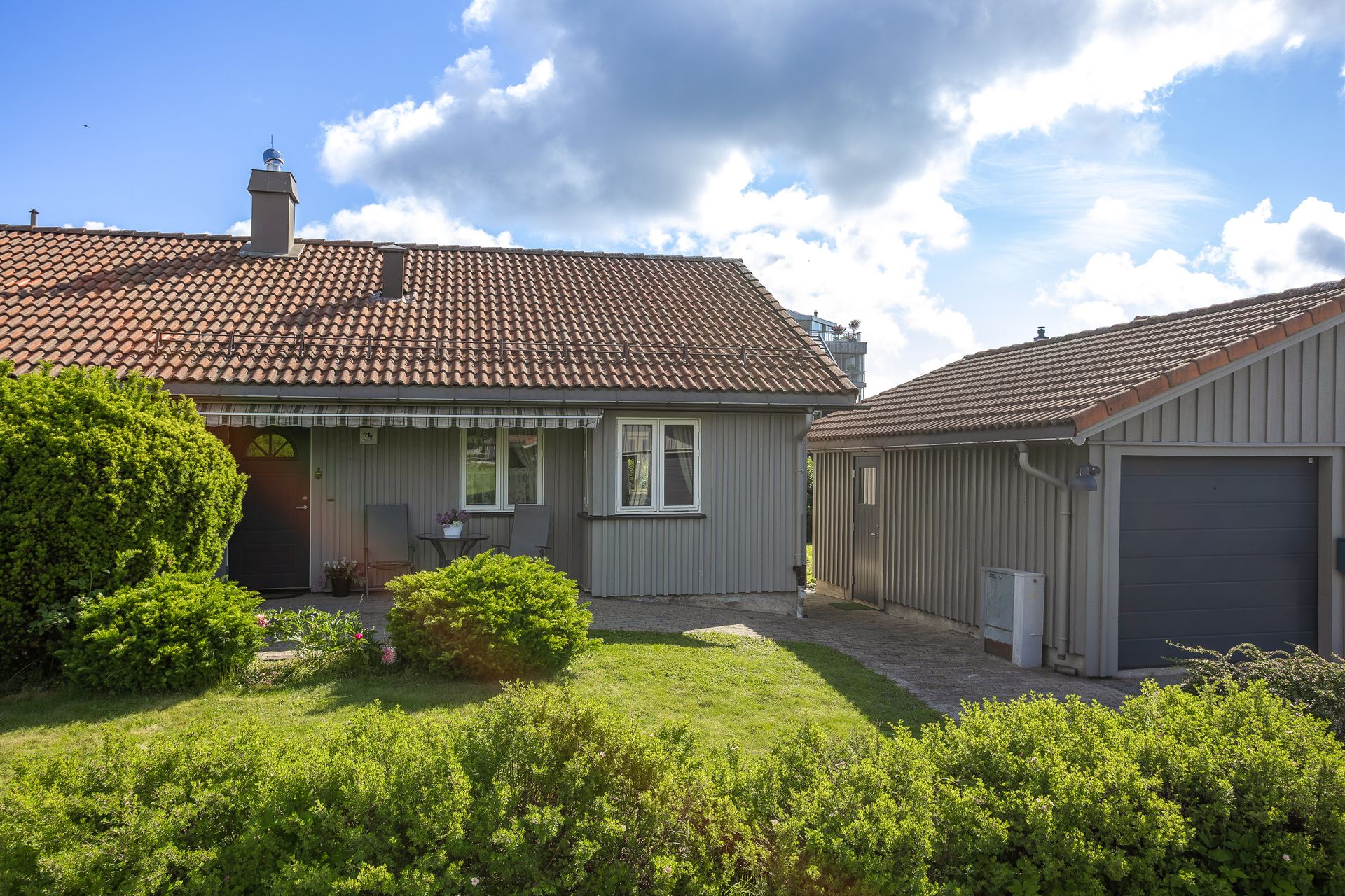 Velkommen til Døvlehavna 34! (Fotograf: Eiendomsfotograf AS). Bilde nummer 1 av 3
