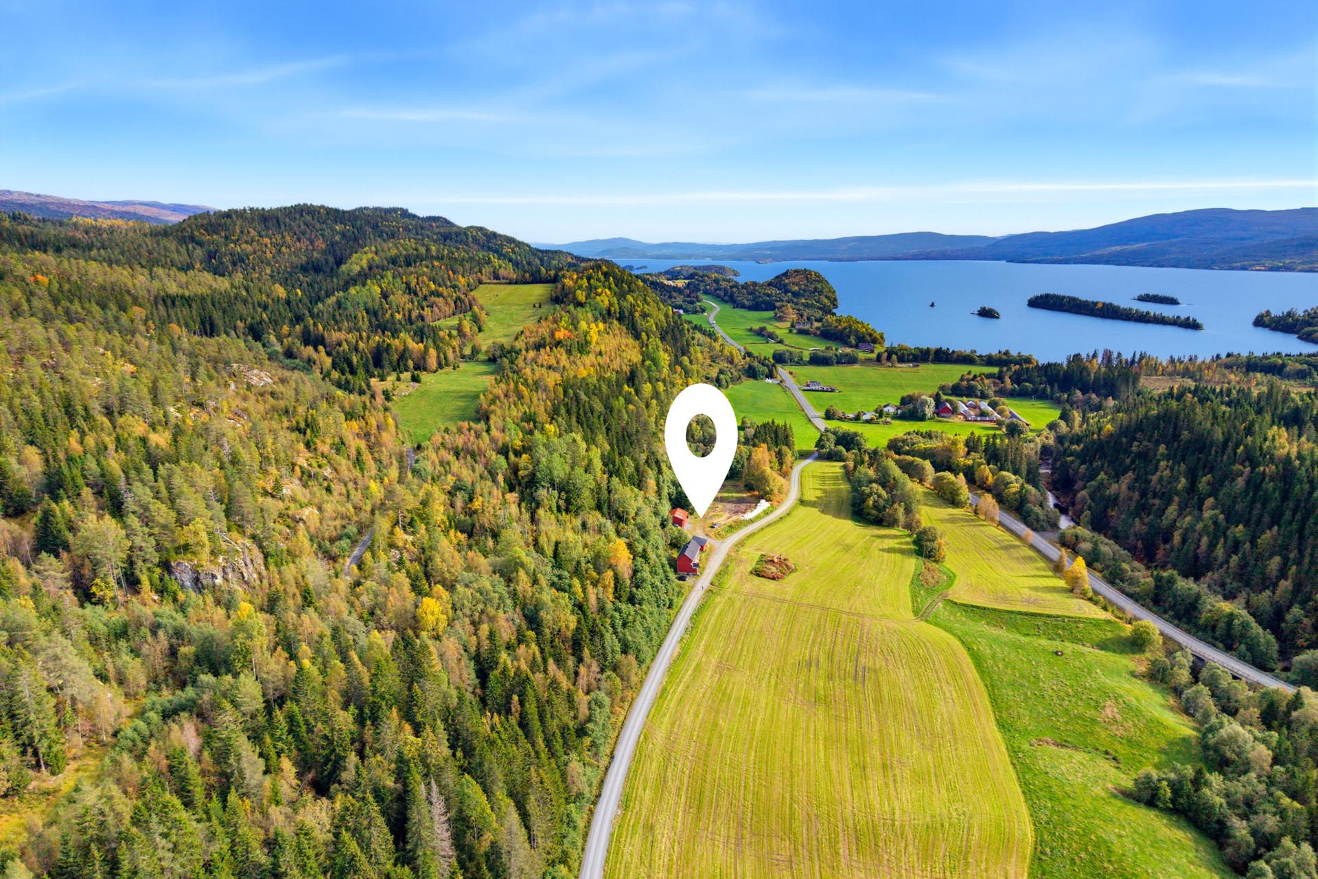 Velkommen til Saursvegen 29, presentert av EiendomsMegler 1 v/ Sigve Haugdahl. Foto: ELW media (Espen Wåde) . Bilde nummer 1 av 3