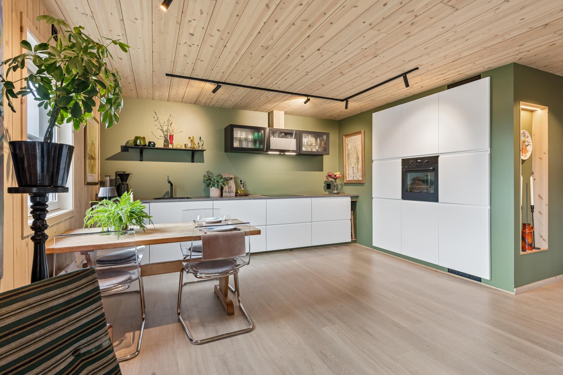 Velkommen til Blåklokkevegen 15 A! Foto:. Bilde nummer 1 av 3