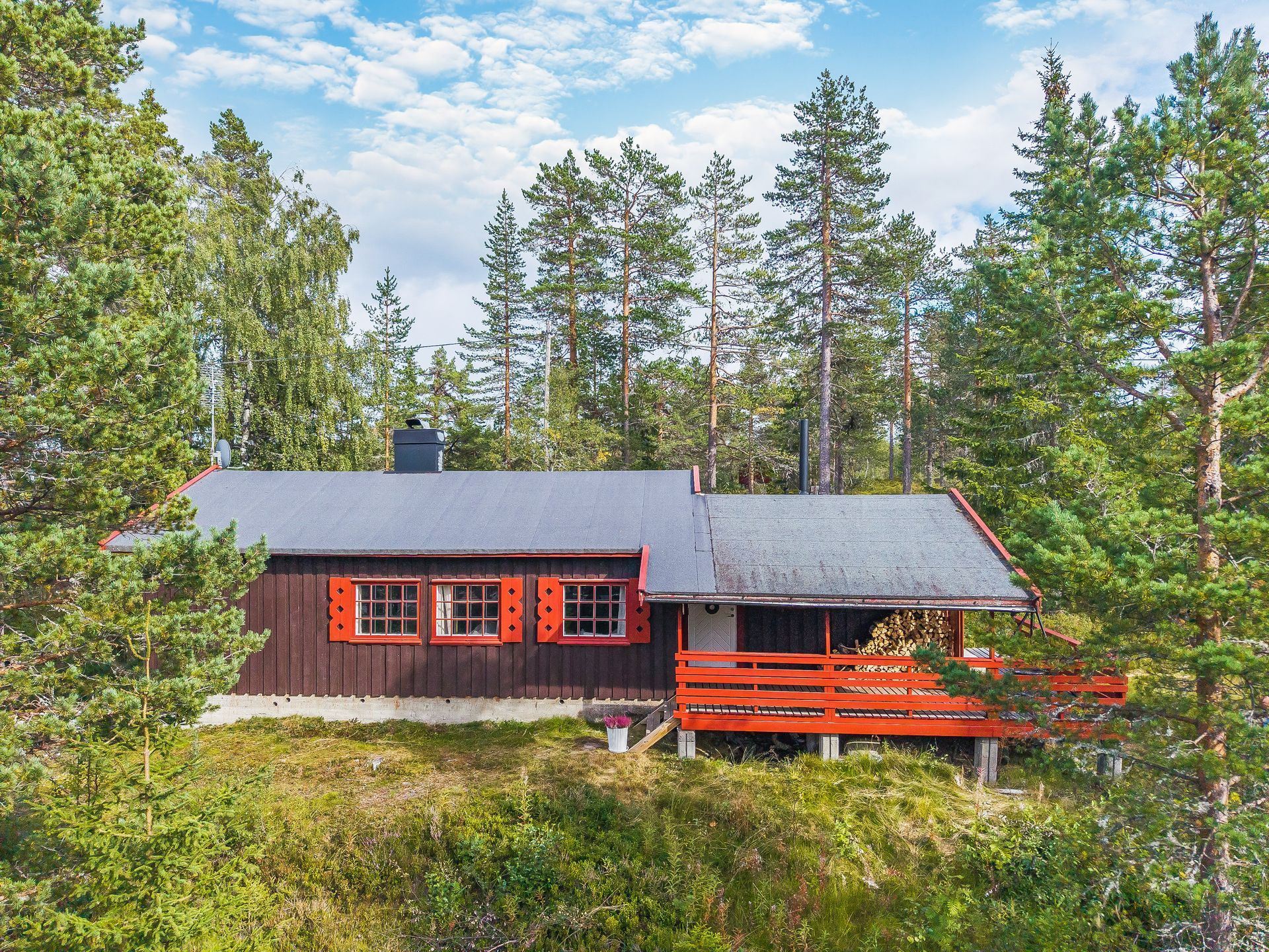 Velkommen til Søre Blevegen 635! Fotograf: Kristian T. Bollæren. Bilde nummer 1 av 3