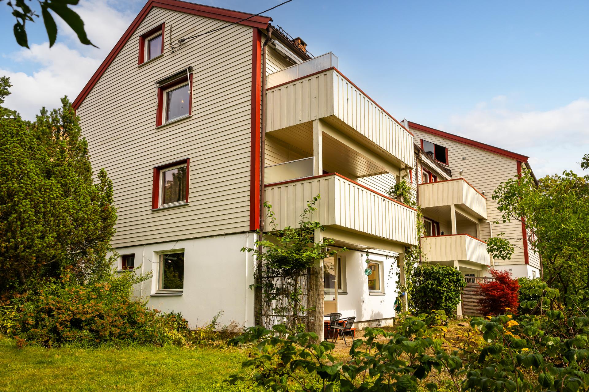Velkommen til Kalbakkslyngen 2. Foto: Anne Andersen.. Bilde nummer 1 av 3