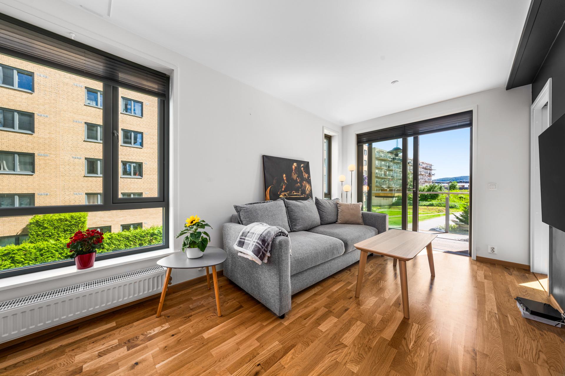 Velkommen til Åråssvingen 19! Foto: [Fotograf eller fotofirma]. Bilde nummer 2 av 3