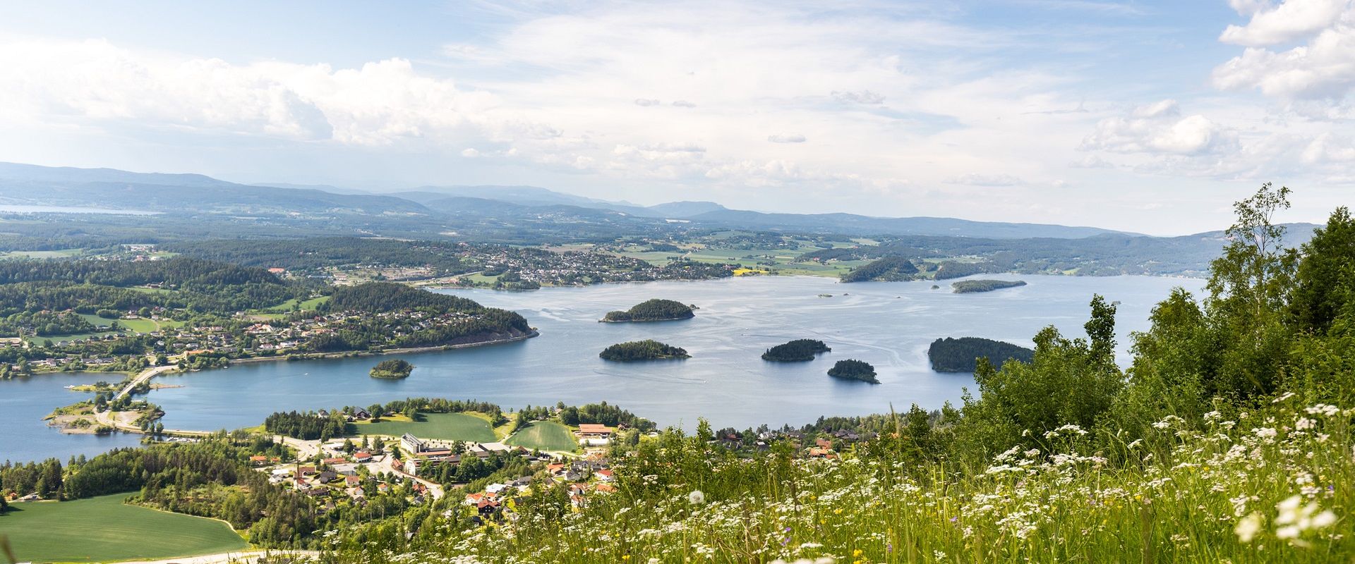 Bilde fra området rundt EiendomsMegler 1 Ringerike, Jevnaker og Hole