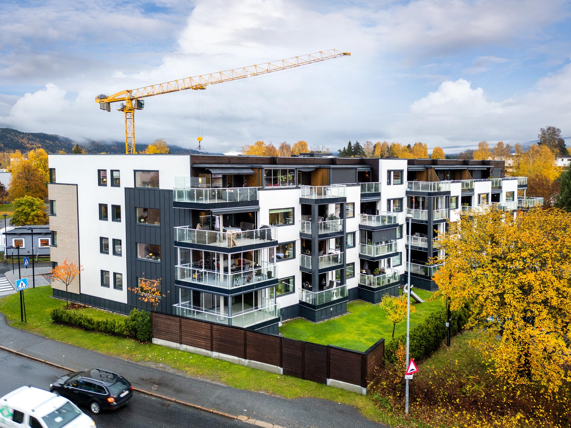 Velkommen til Støperigata 10!  Velholdt og hyggelig leilighet i 2. etg. Heis. Foto: Morten Normann Larsen.. Bilde nummer 1 av 3