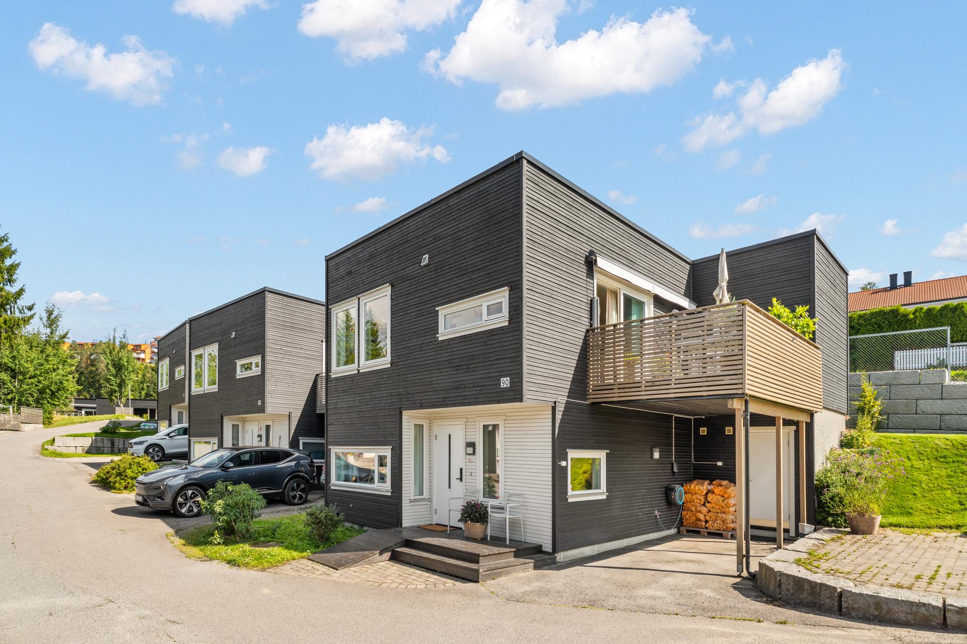 Velkommen til Stenbråtveien 90.. Bilde nummer 1 av 3