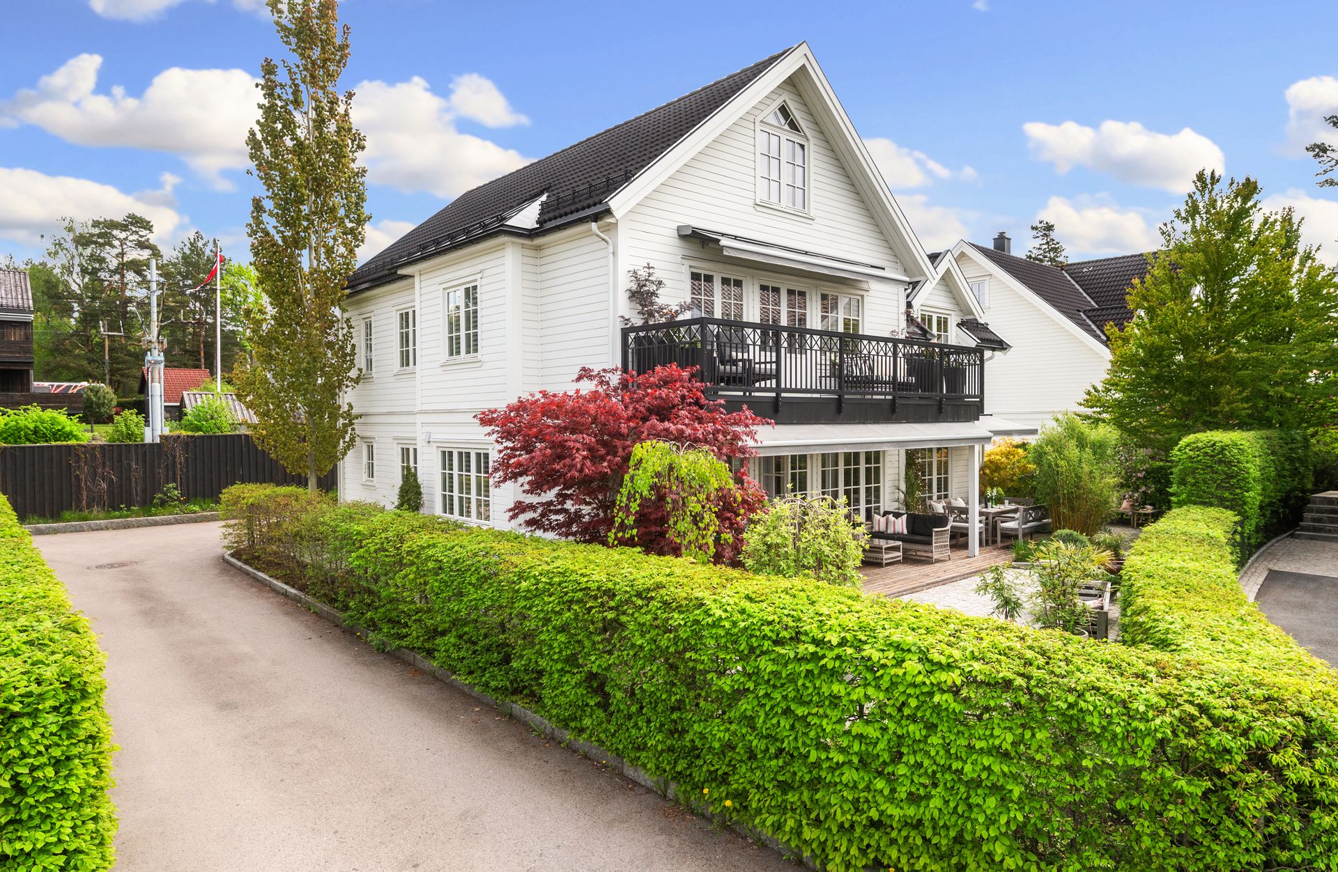 Boligen har hele 372 kvm BRA.. Bilde nummer 3 av 3
