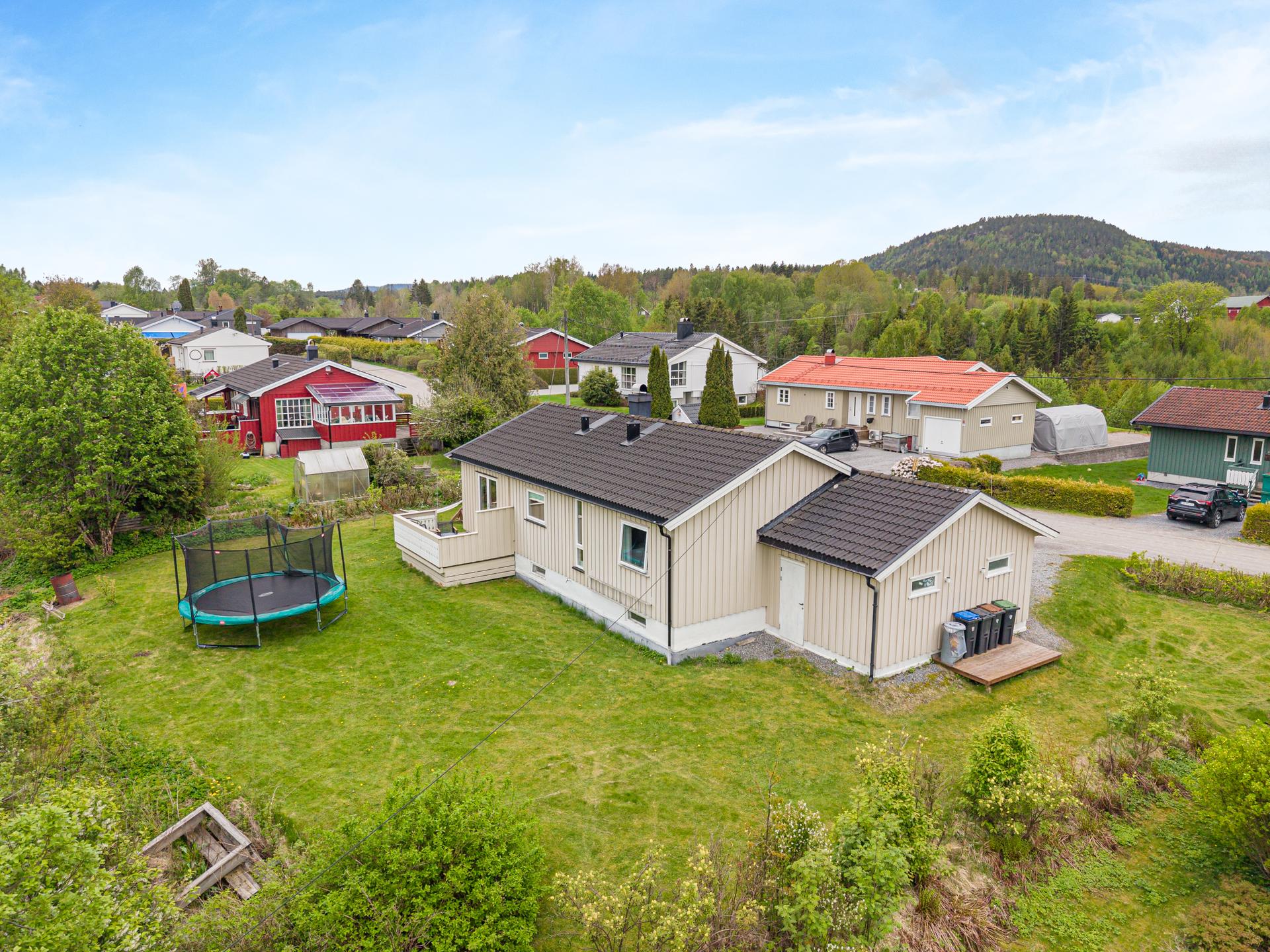 EiendomsMegler1 v/Patrick Gulmælæ presenterer Åkervegen 16! 
Foto: Inbovi. Bilde nummer 1 av 3
