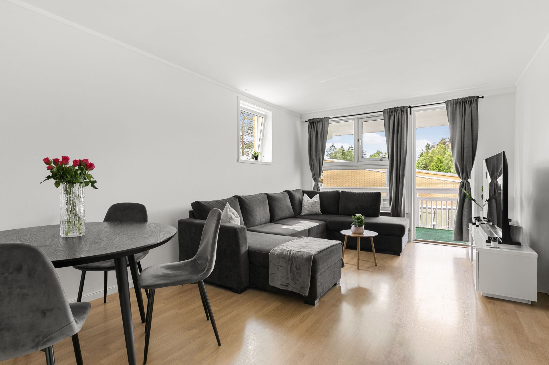Velkommen til Granbergstubben 158! Foto: [Fotograf eller fotofirma]. Bilde nummer 1 av 3
