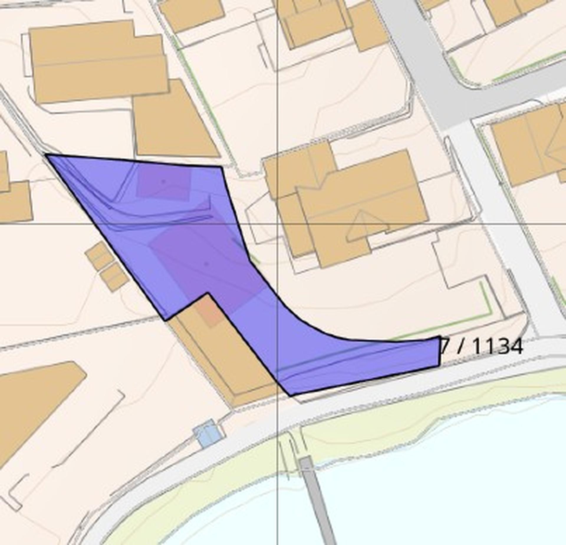 Lilla markering viser tomta sitt areal . Bilde nummer 3 av 3