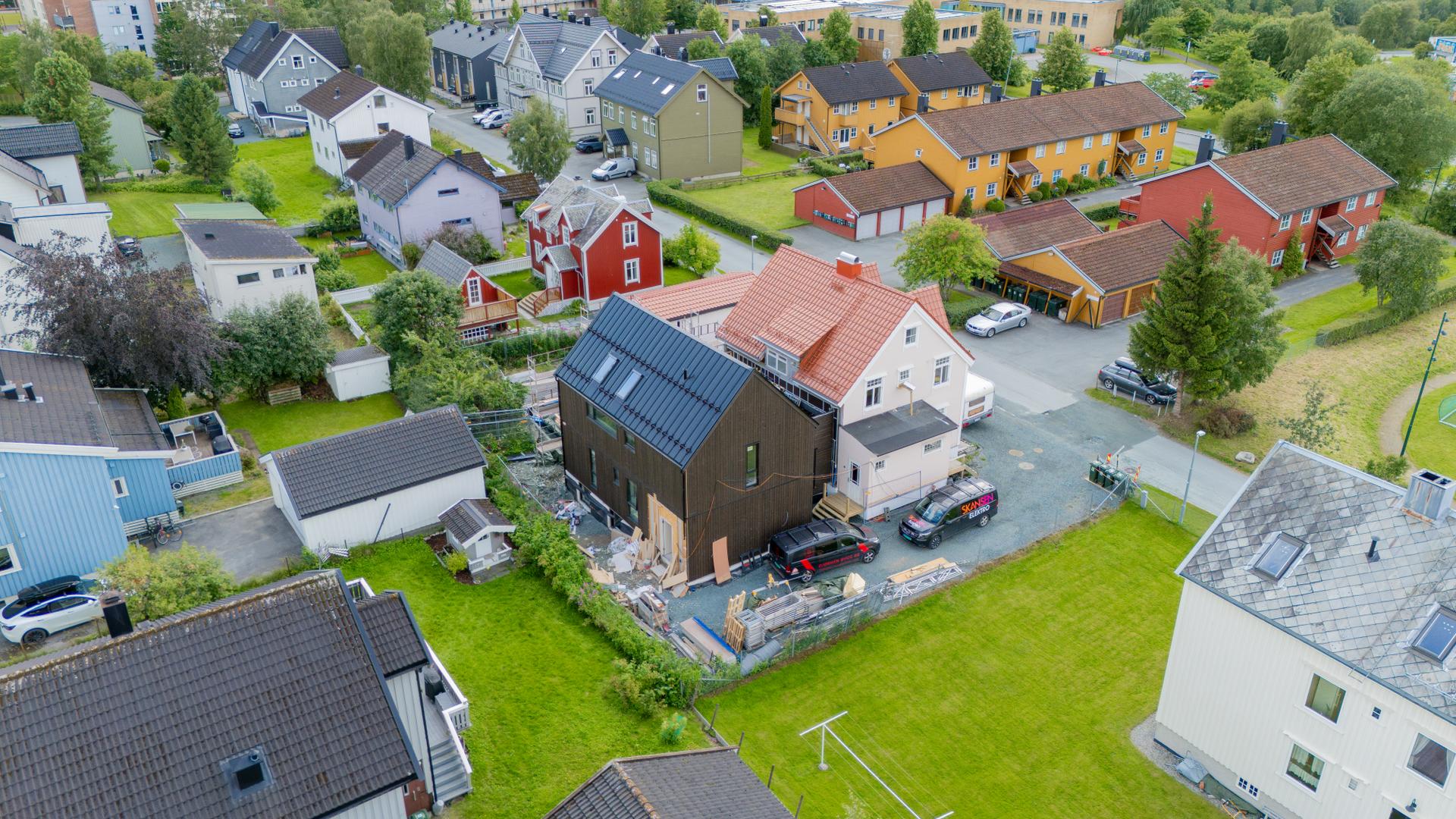 Fasadebilde av prosjektet i sin helhet.. Bilde nummer 1 av 3