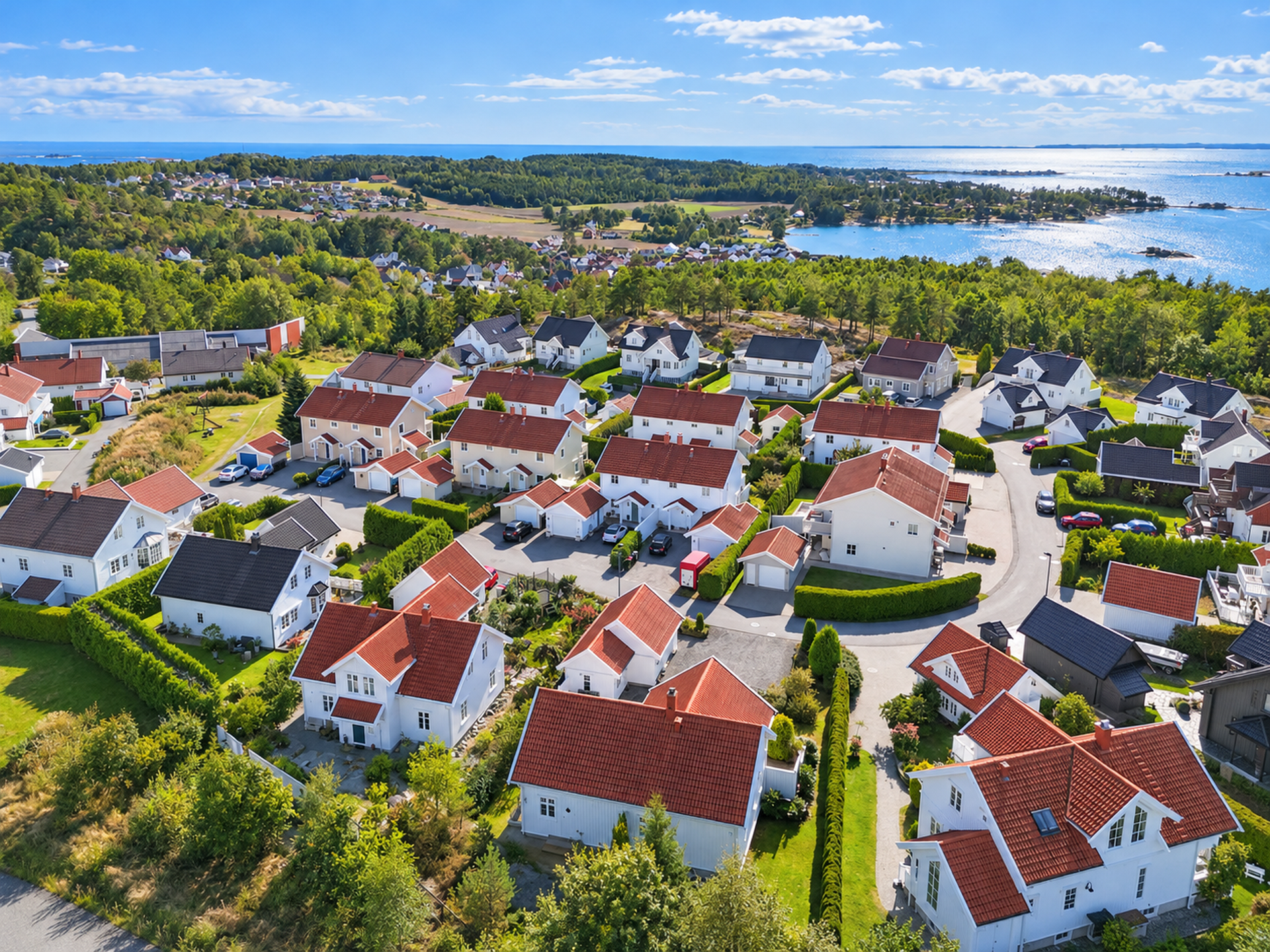 Dronebilder av eiendommen. Bilde nummer 3 av 3
