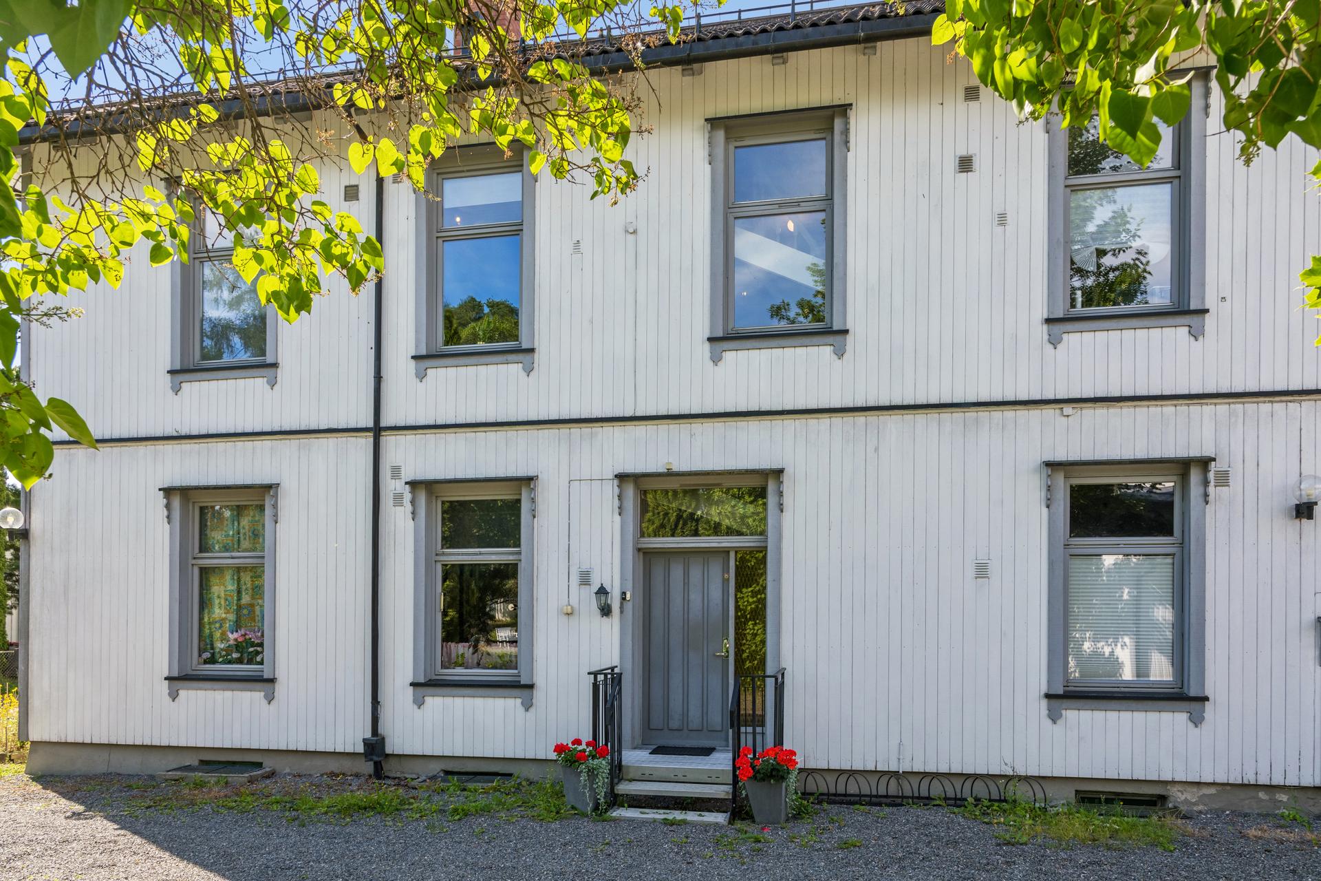 En klassisk bygård fra 1900.. Bilde nummer 3 av 3