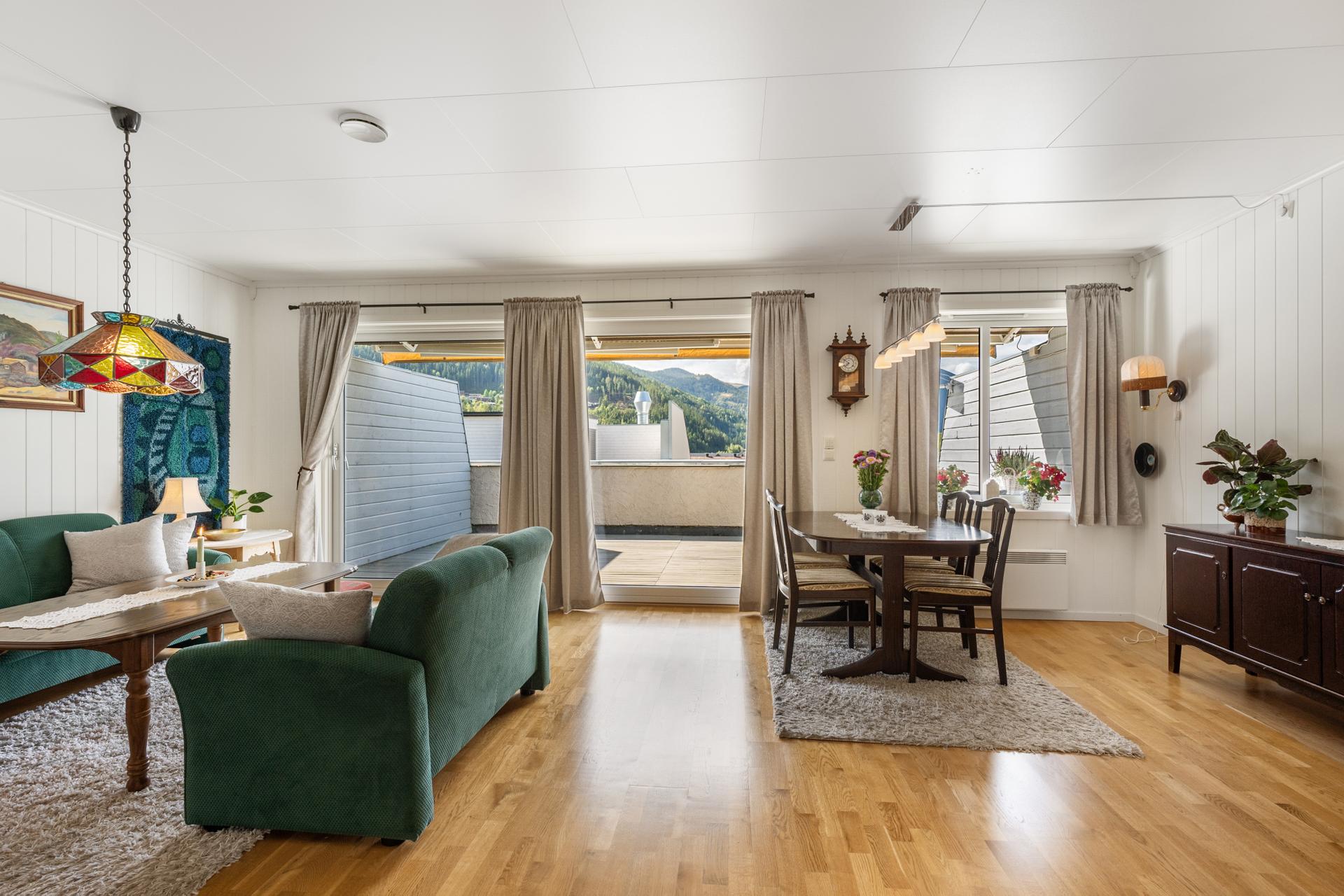 Eiendomsmegler 1 v/Anders Øium presenterer Olav Bismos gate 12E! Foto: Ivar Flagestad . Bilde nummer 1 av 3