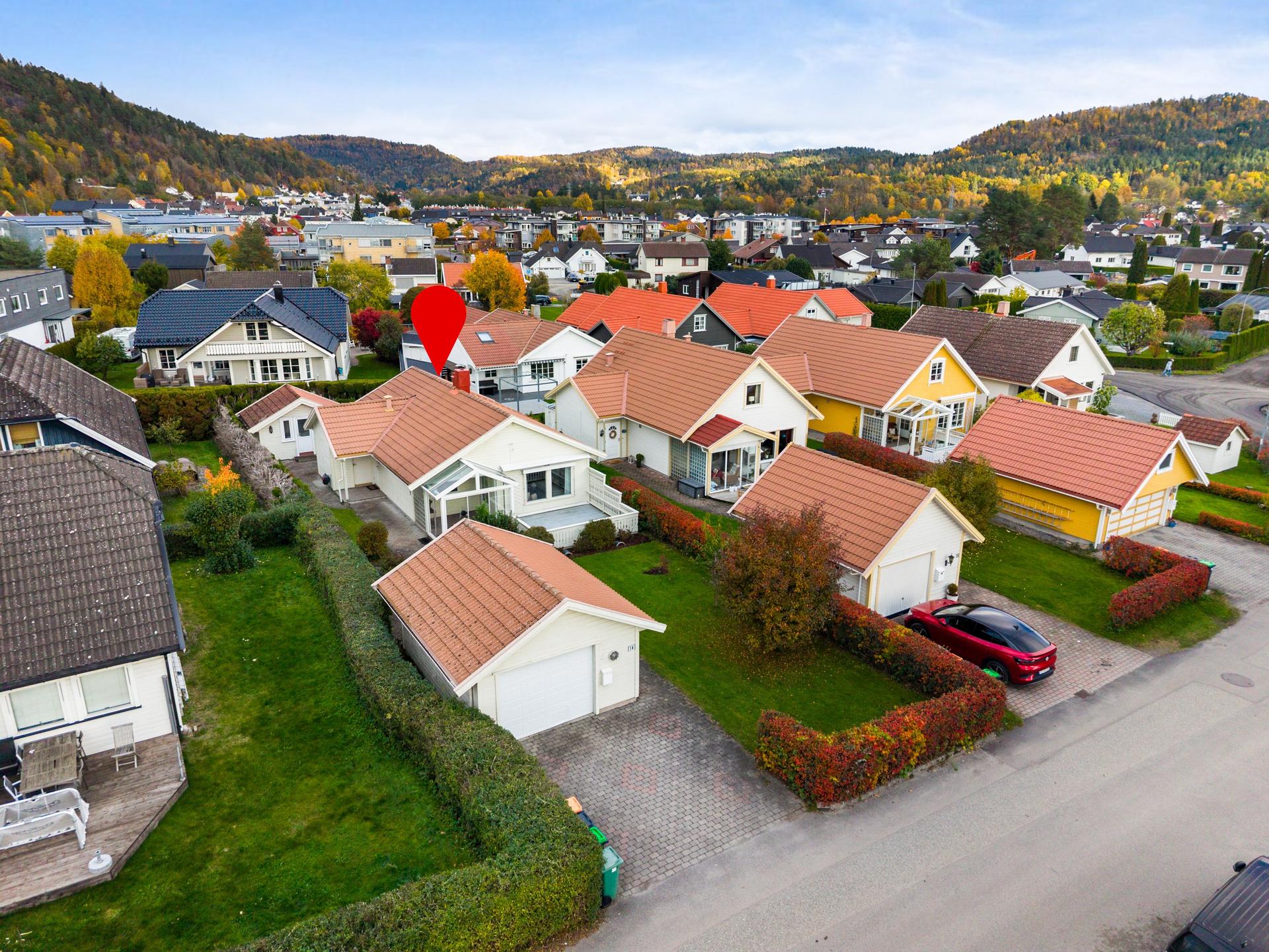 EiendomsMegler1 v/Carina Myhre presenterer Nyorkgata 14. Foto: Inbovi. Bilde nummer 1 av 3