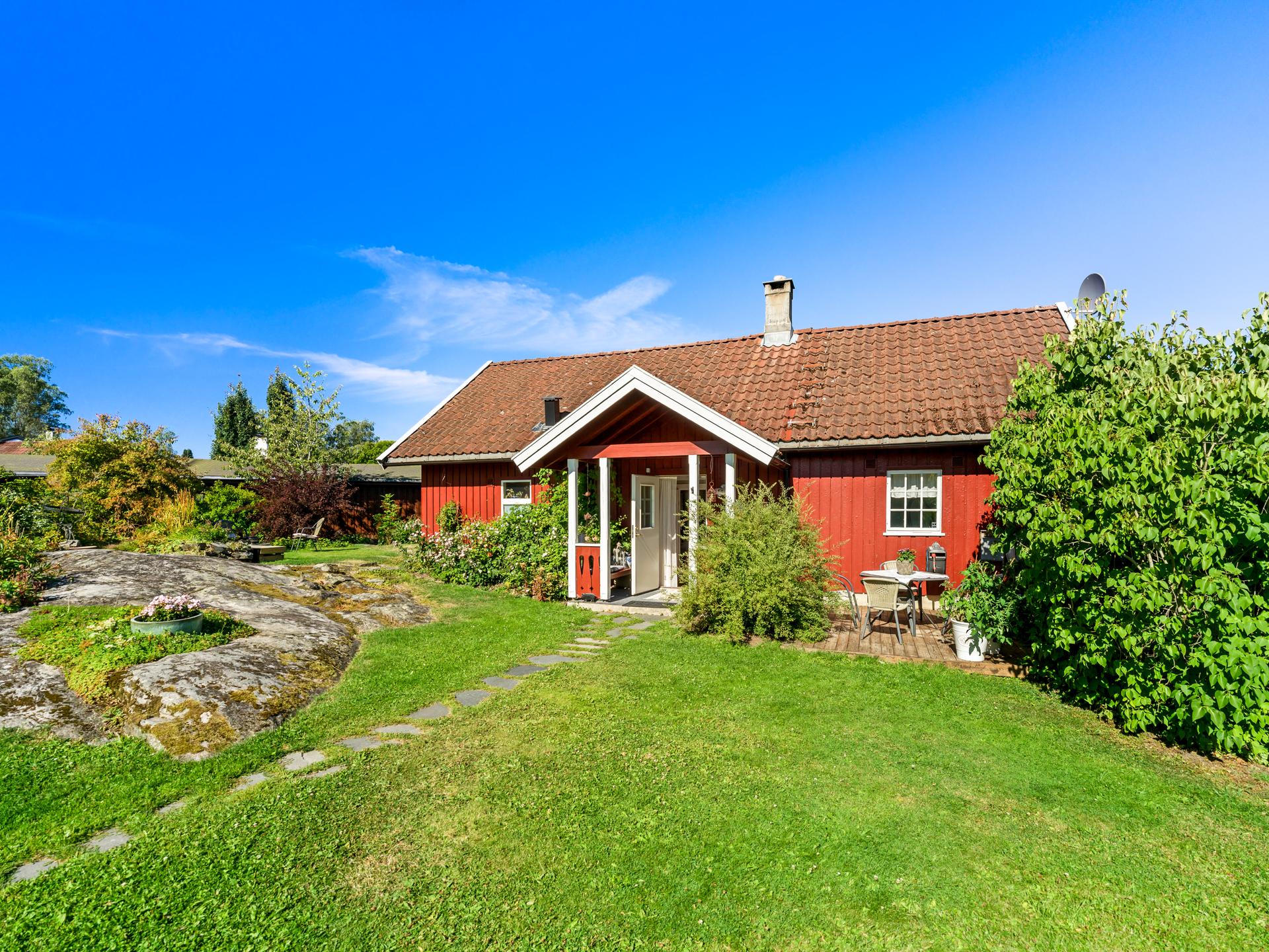 Fasade. Bilde nummer 1 av 3