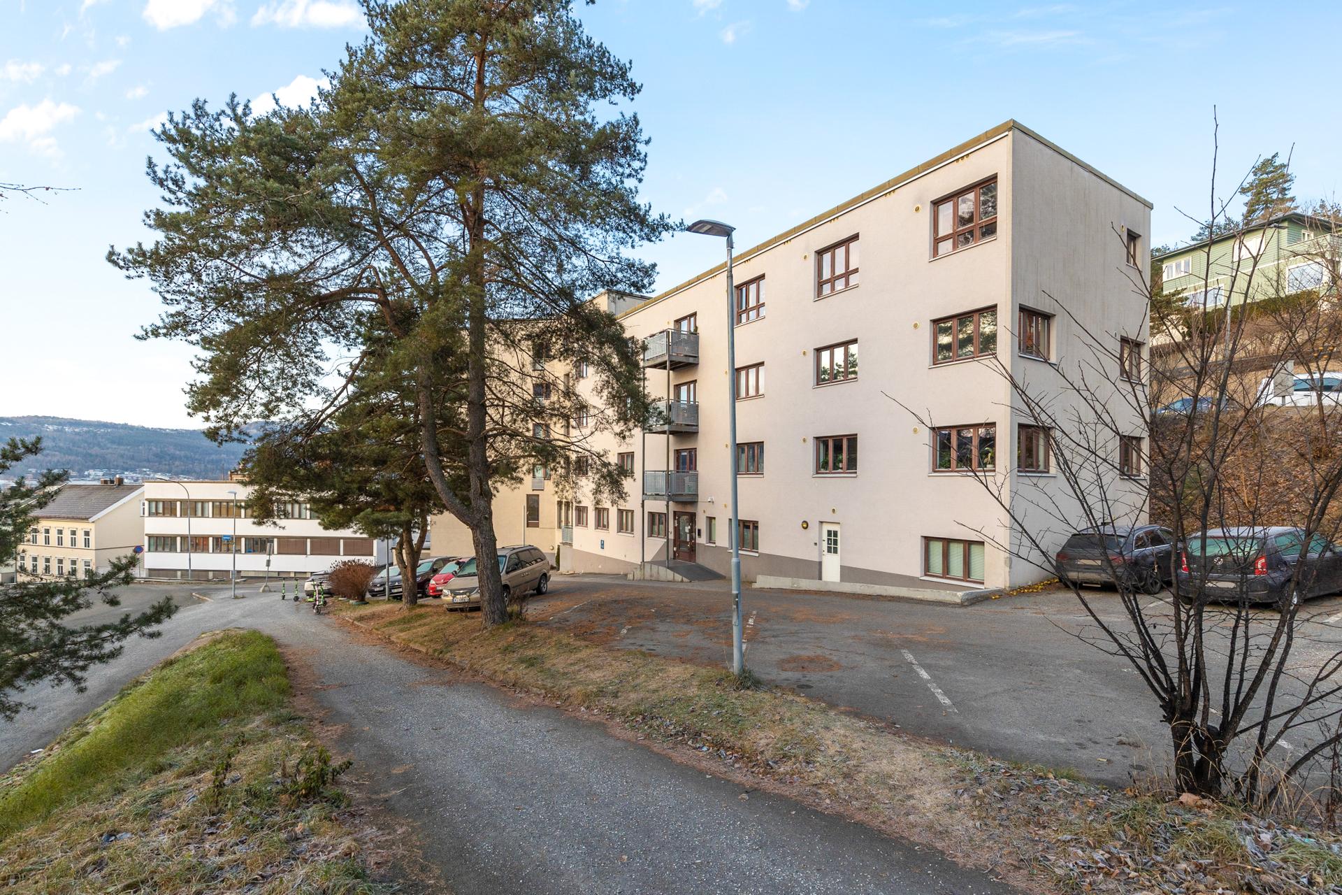Christoffer Mazarino v/Eiendomsmegler 1 har gleden av å presentere Konggata 53B!. Bilde nummer 1 av 3