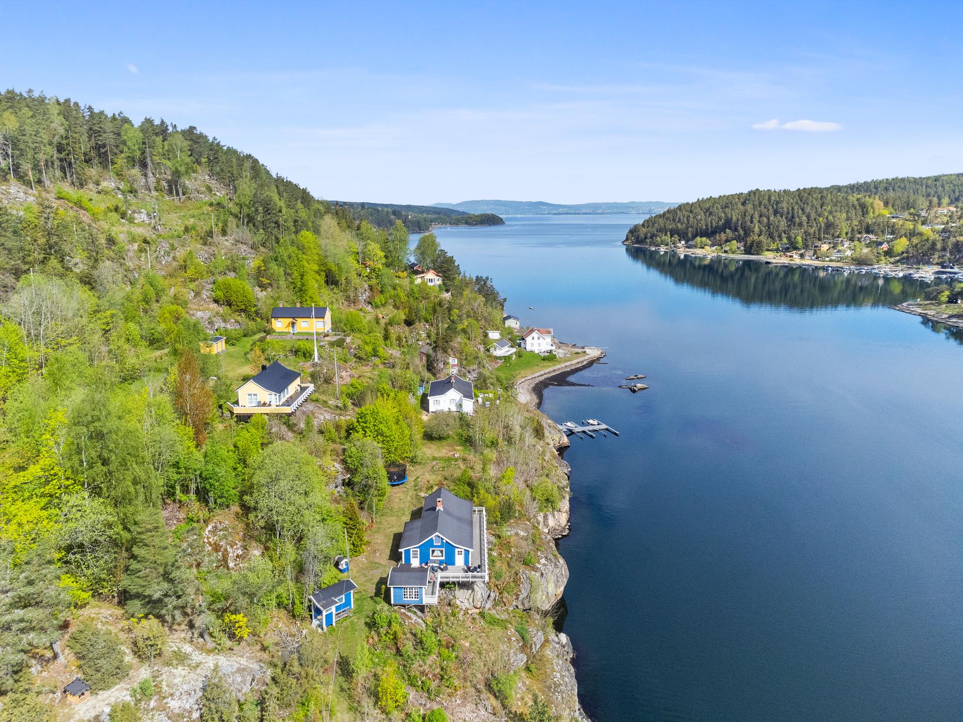 Bunnefjorden er i umiddelbar nærhet. . Bilde nummer 2 av 3