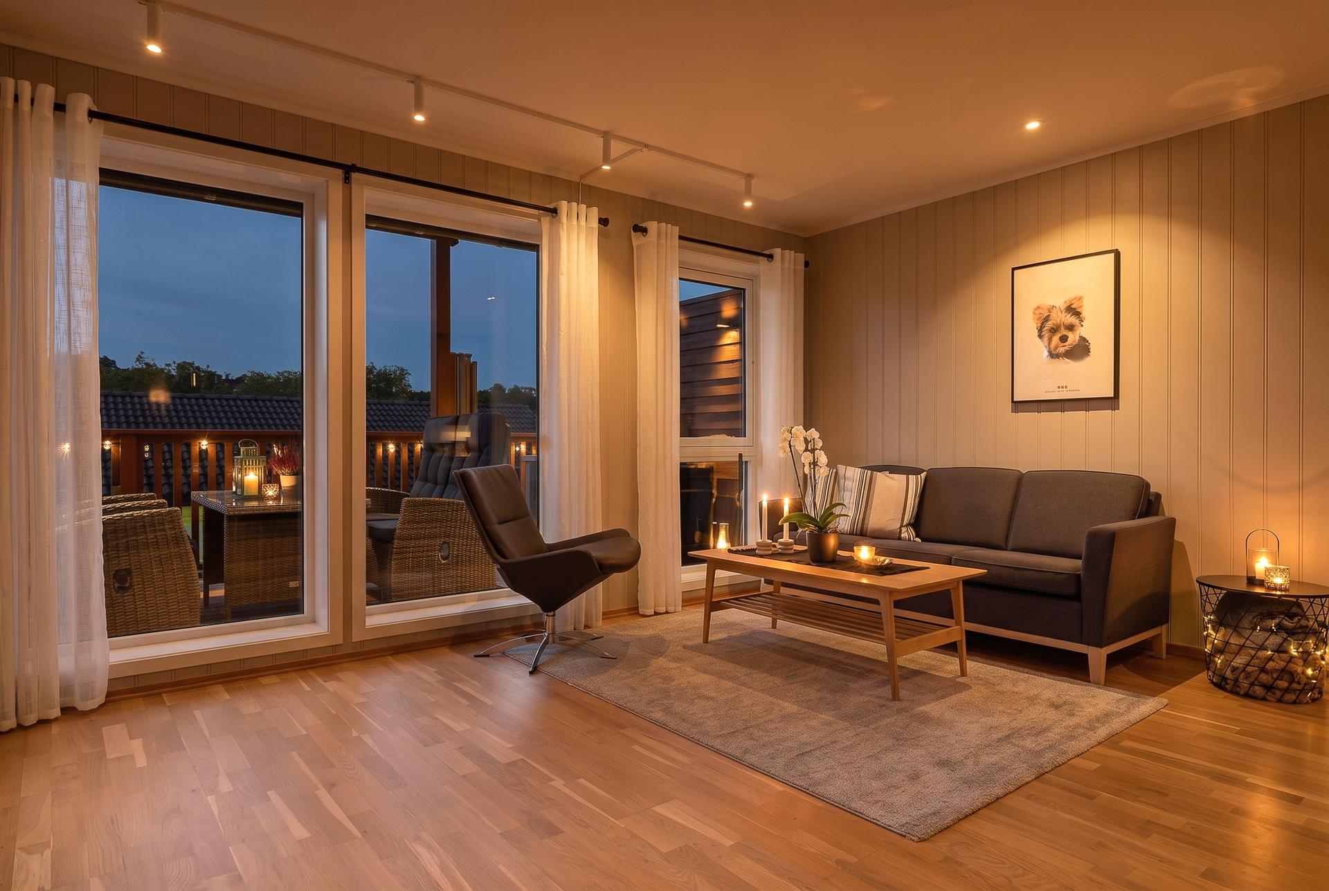 En romslig og flott 3-roms leilighet på 72 m² beliggende i et rolig boområdet med gangavstand til sentrum.. Bilde nummer 2 av 3