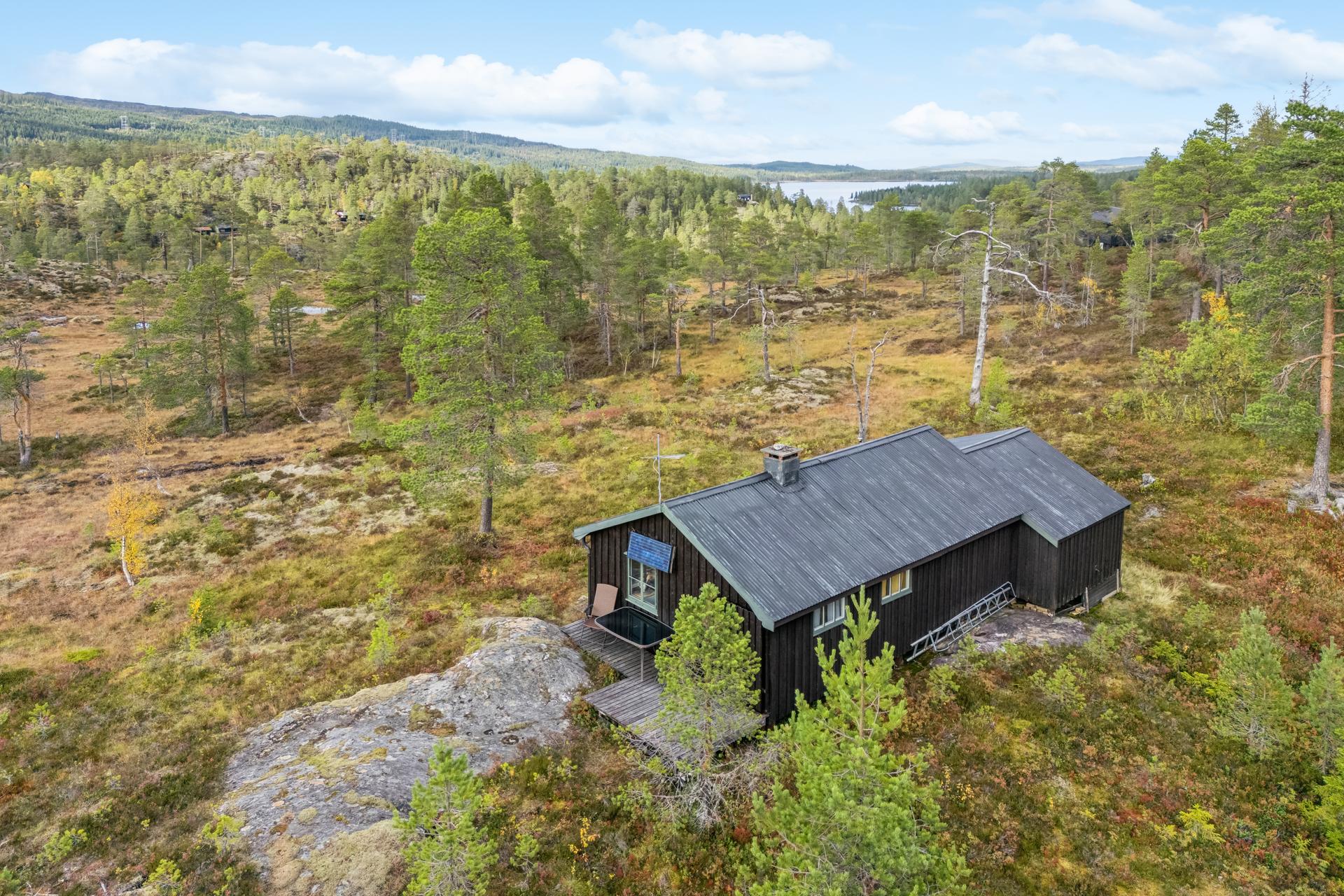 Velkommen til Tomtvassvegen 1077! Foto: EFKT (Hamish Grey). Bilde nummer 1 av 3