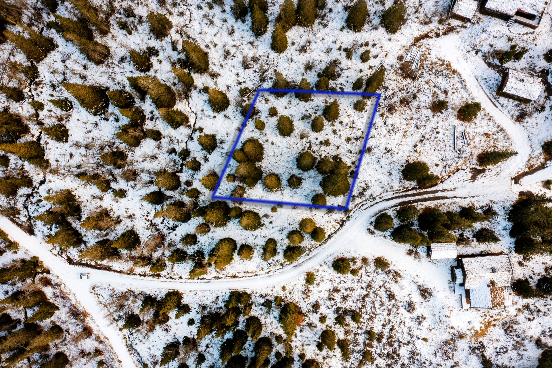 Attraktivt beliggende festet fritidstomt, i flotte naturomgivelser, 955 moh. på Sloko.. Bilde nummer 2 av 3