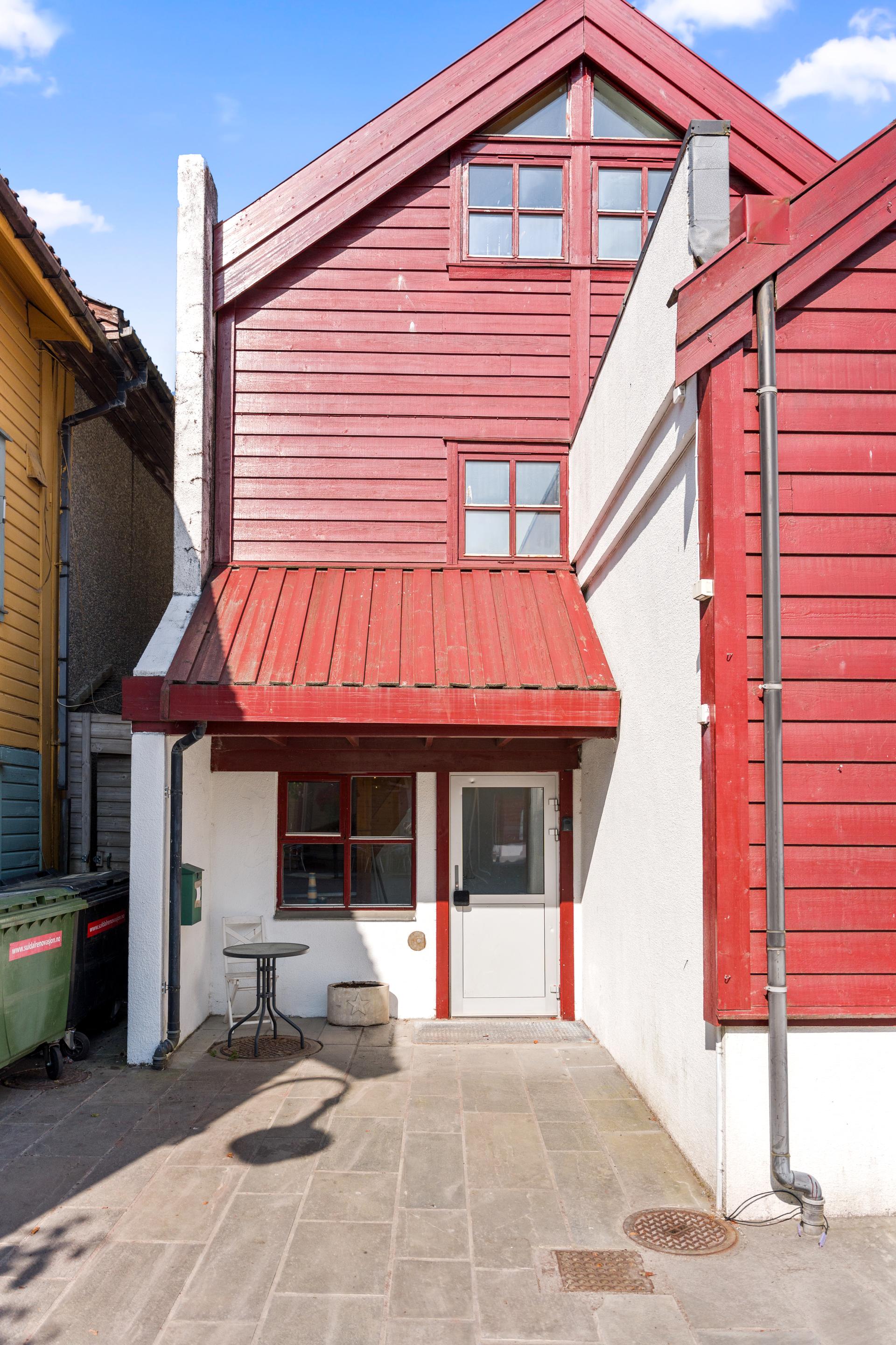 Leilighet på kaikanten i Sand sentrum, ombygget og ferdigstilt i 2019.. Bilde nummer 3 av 3