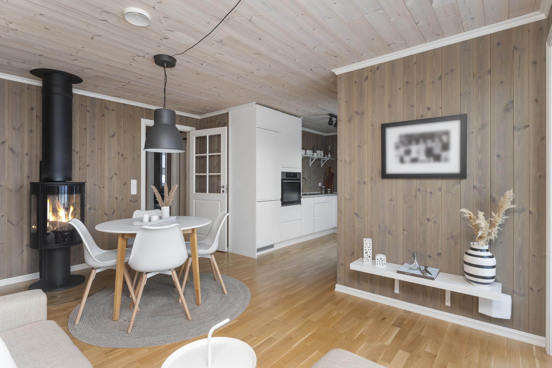 En delikat og innbydende hytte fra 2019. . Bilde nummer 2 av 3