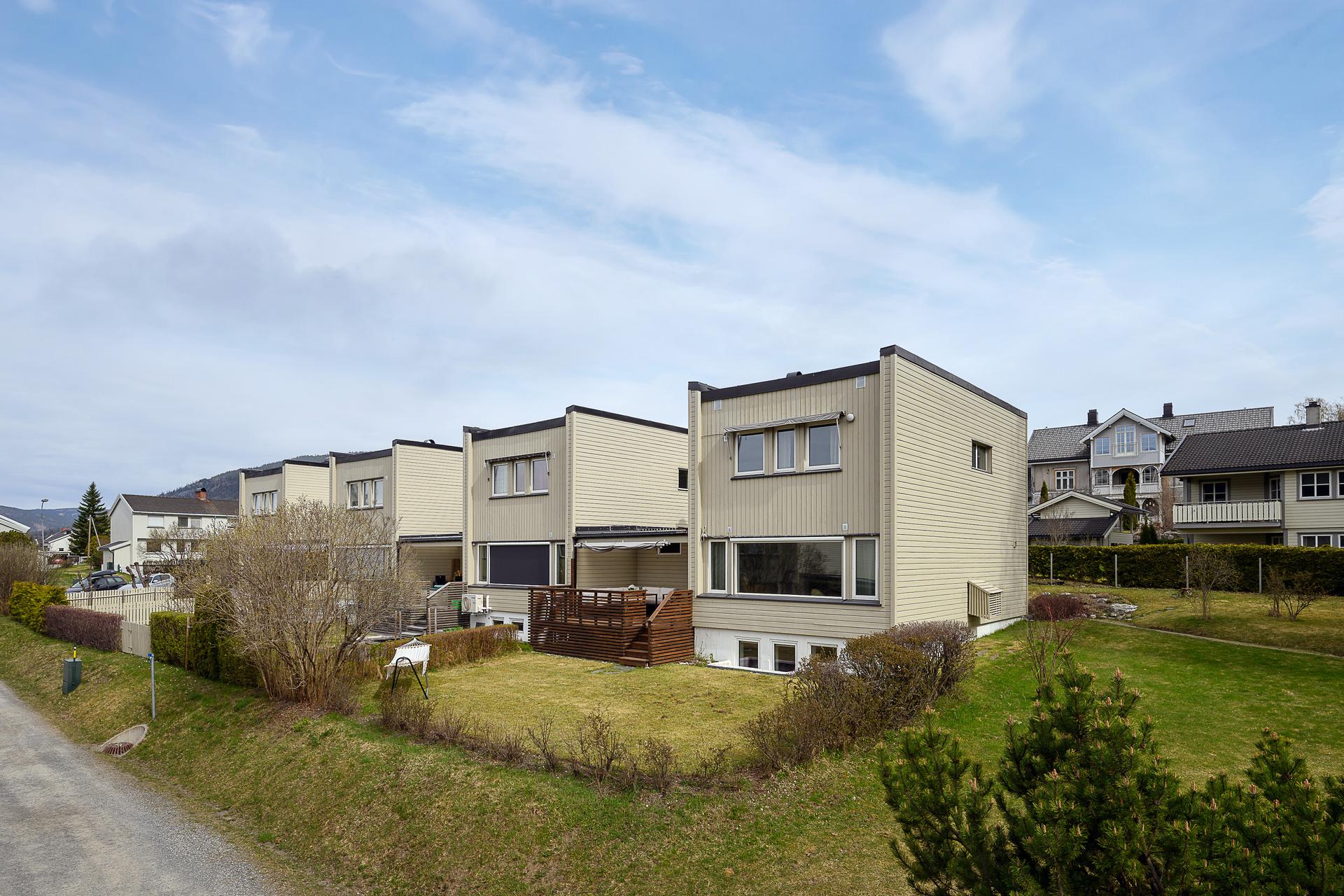 Velkommen til Jo Gjendes veg 2! Foto: Lars Marius Bækkevold. Bilde nummer 1 av 3