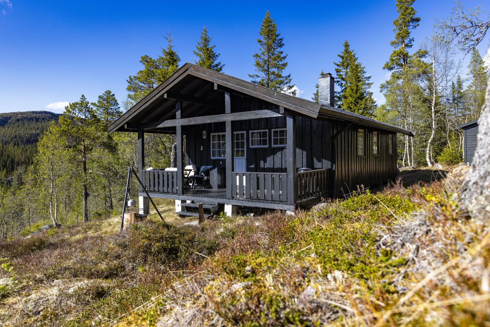 Velkommen til Storvassåsveien 58! Foto: Viken Fototjenester Eirik Andersen.. Bilde nummer 1 av 3