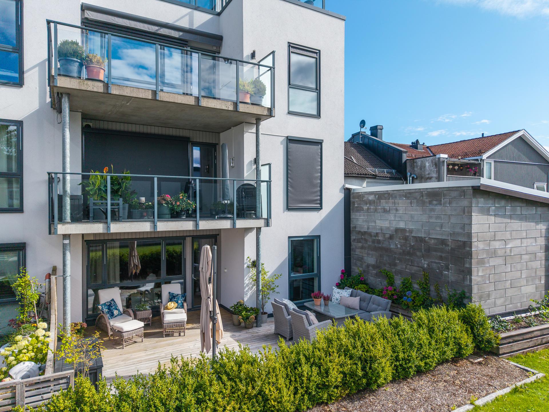 Moderne leilighetsbygg oppført i 2019.. Bilde nummer 2 av 3