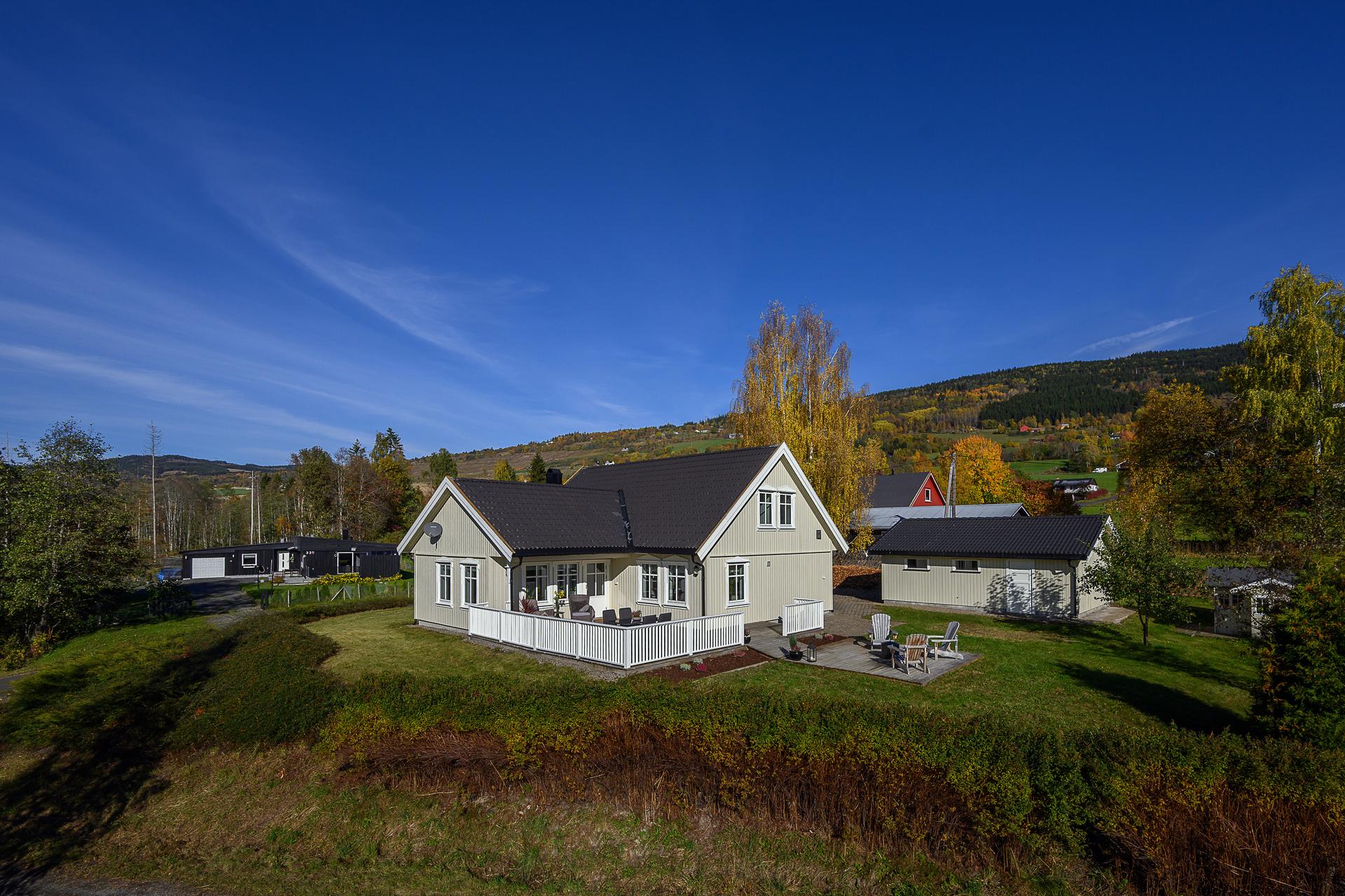 Velkommen til Blekenvegen 31! Foto: [Fotograf eller fotofirma]. Bilde nummer 1 av 3