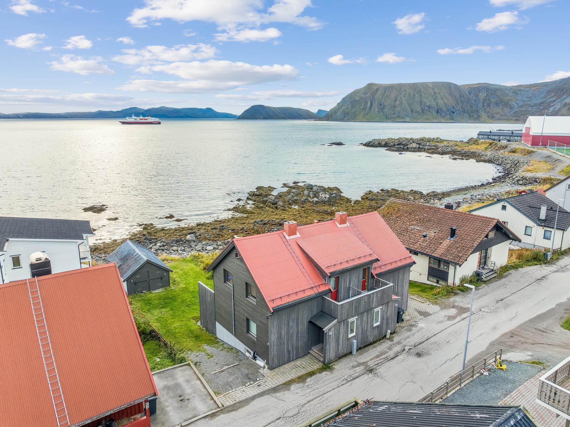 Velkommen til Laksefjordgata 3 B! Foto: EFKT. Bilde nummer 1 av 3